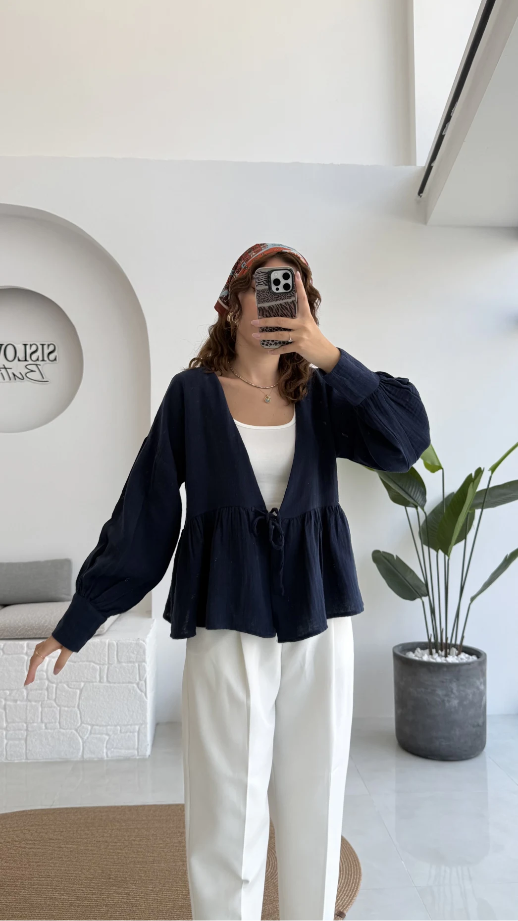 1032 - Nima Bağlama Detay Bluz - Lacivert