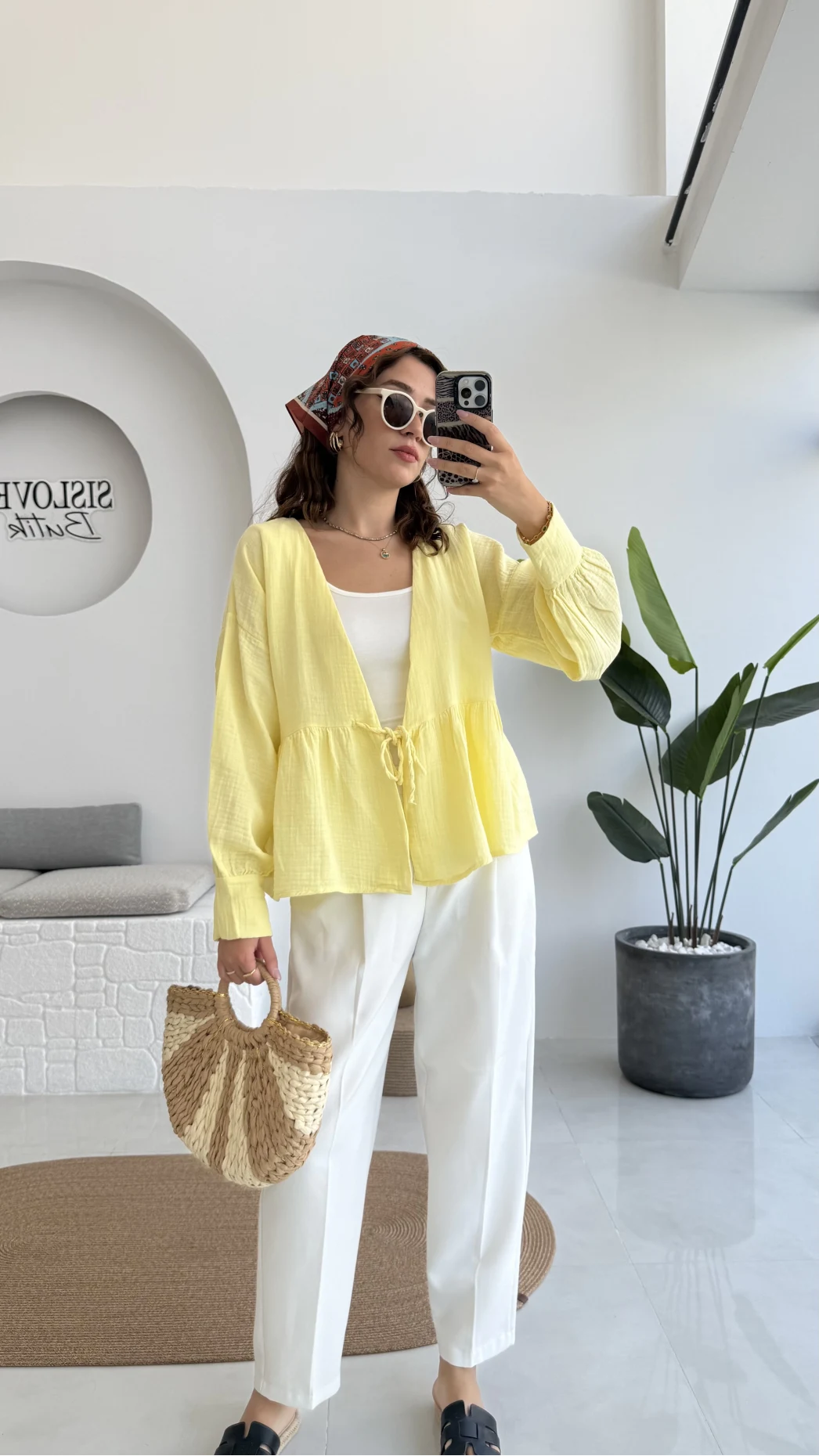 1032 - Nima Bağlama Detay Bluz - Sarı