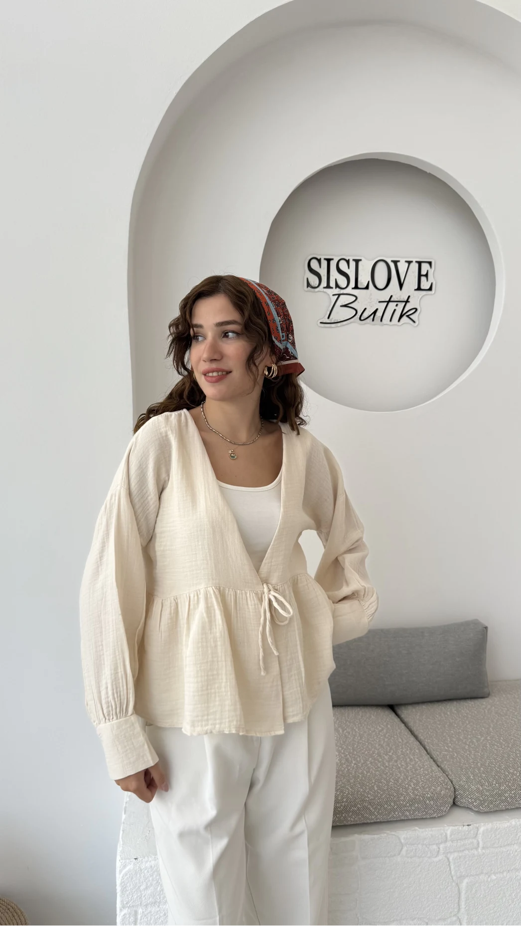 1032 - Nima Bağlama Detay Bluz - Taş