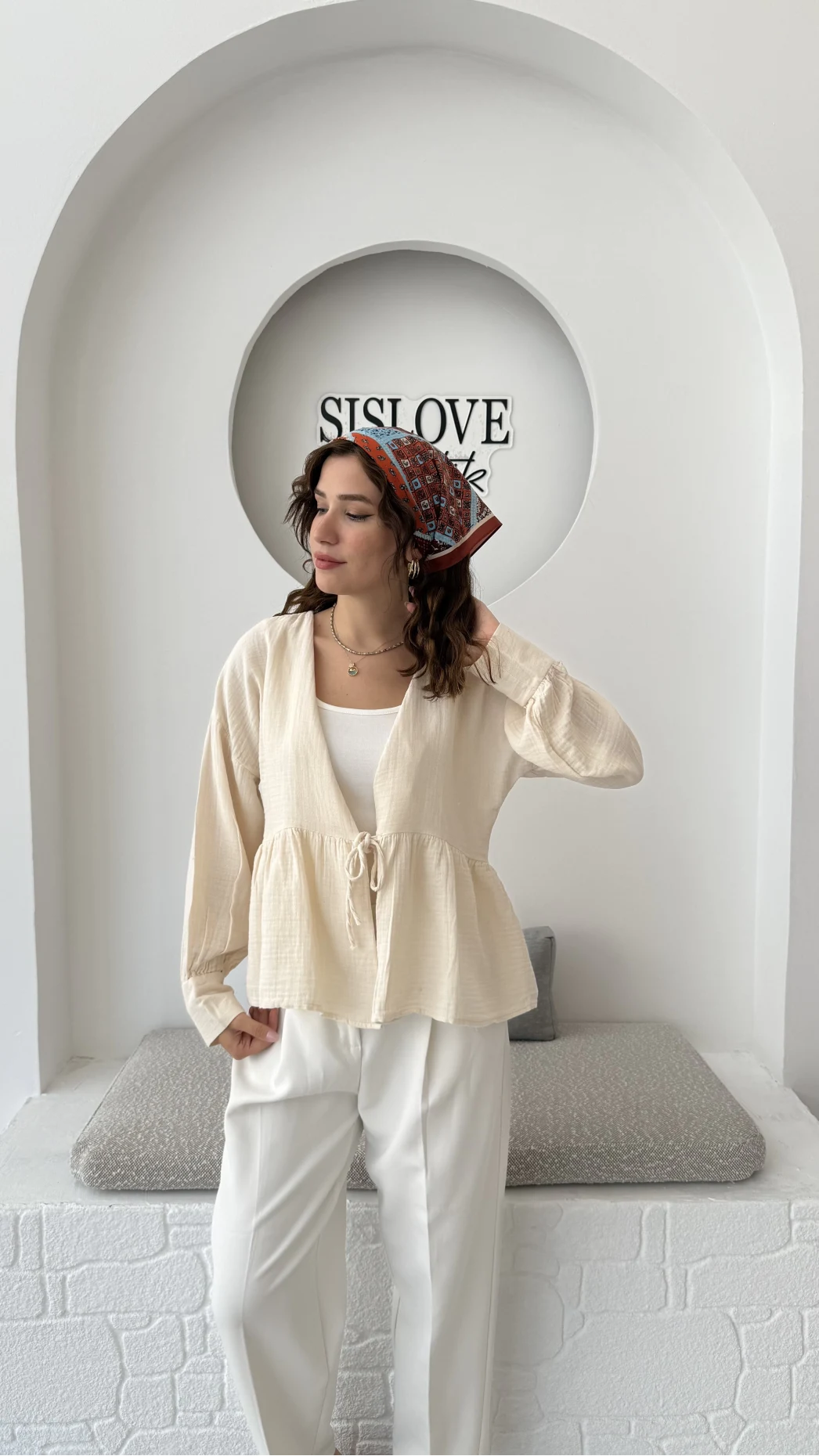 1032 - Nima Bağlama Detay Bluz - Taş