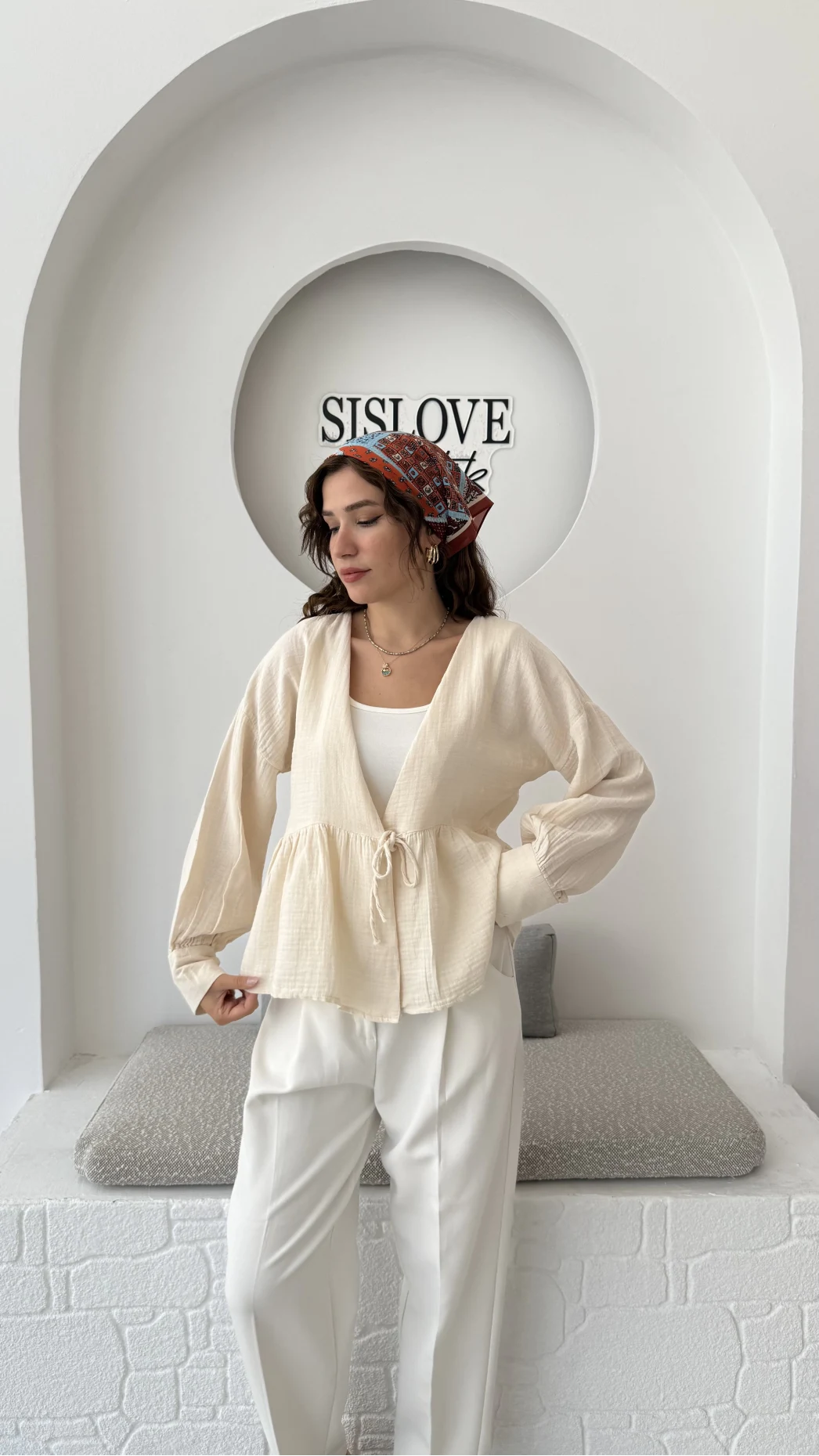 1032 - Nima Bağlama Detay Bluz - Taş