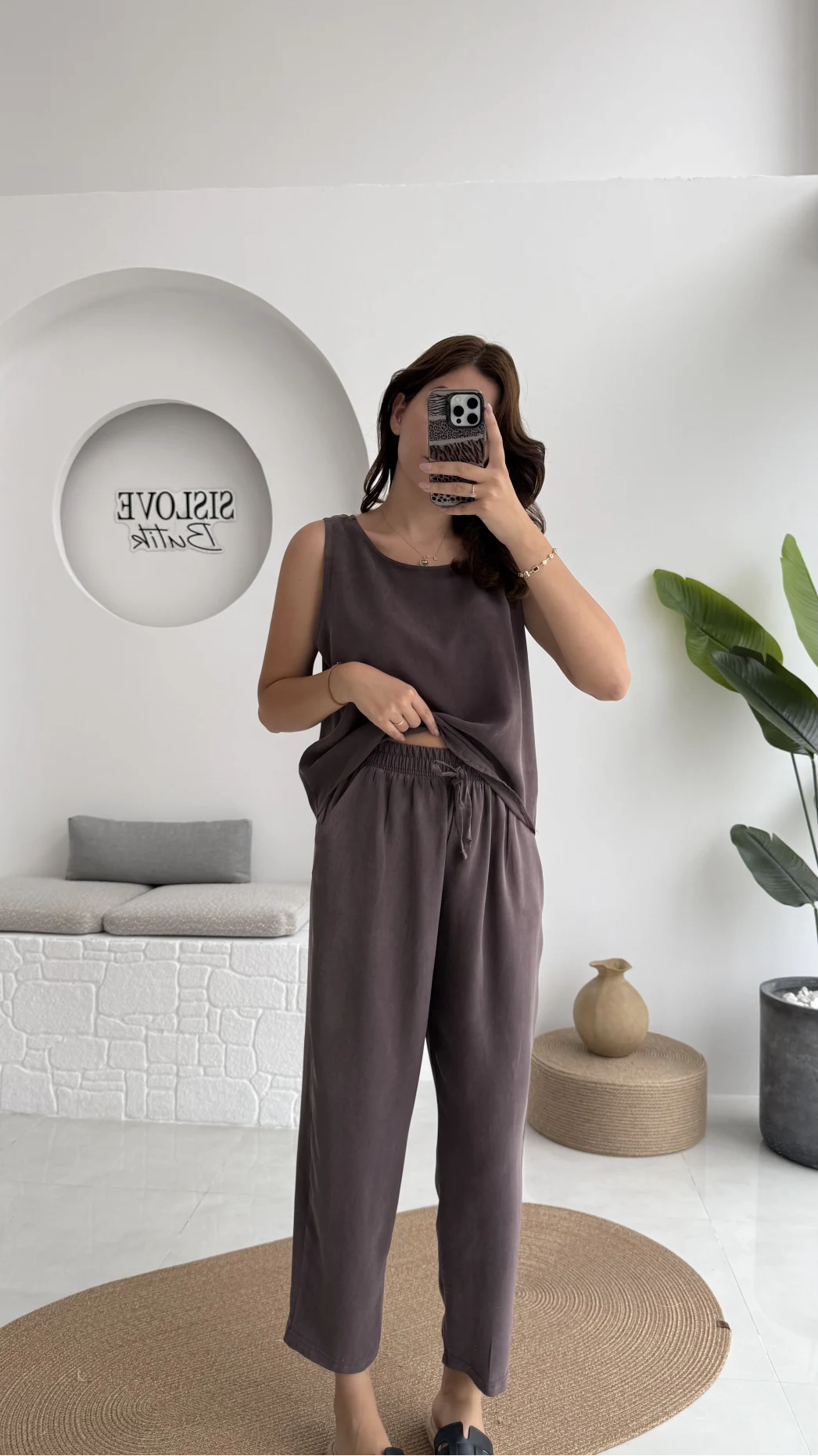 Nova Kalın Askılı Bluz Pantolon Takım - Kahve