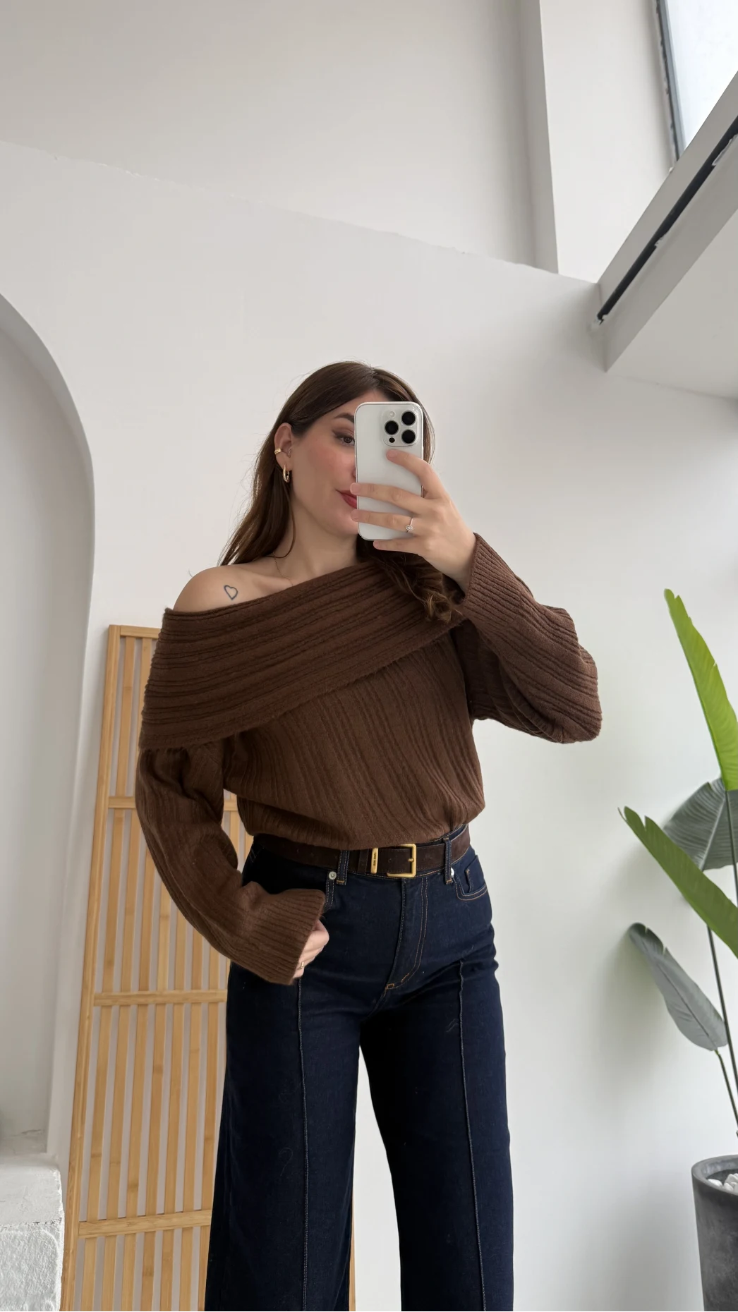 Omzu Açık Fitilli Kazak - Kahverengi