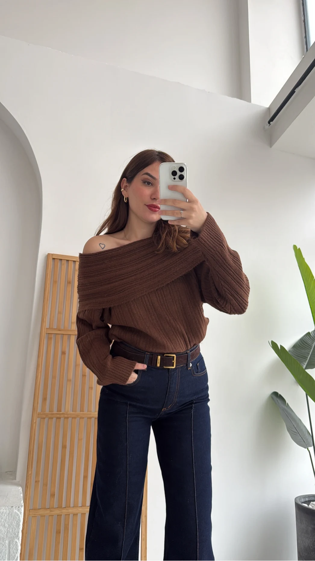 Omzu Açık Fitilli Kazak - Kahverengi