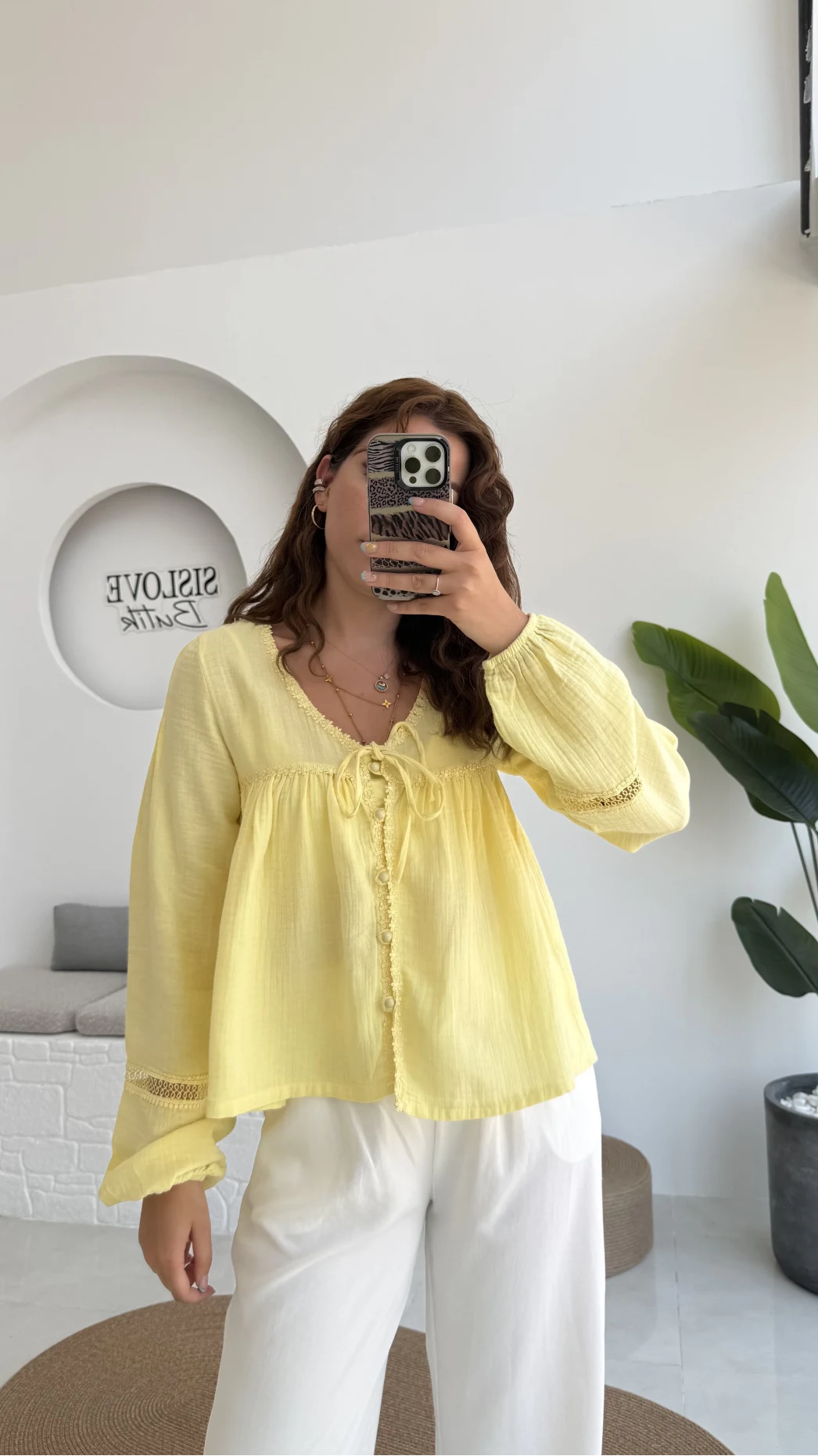 Peri İnci Detay Sarı Bluz