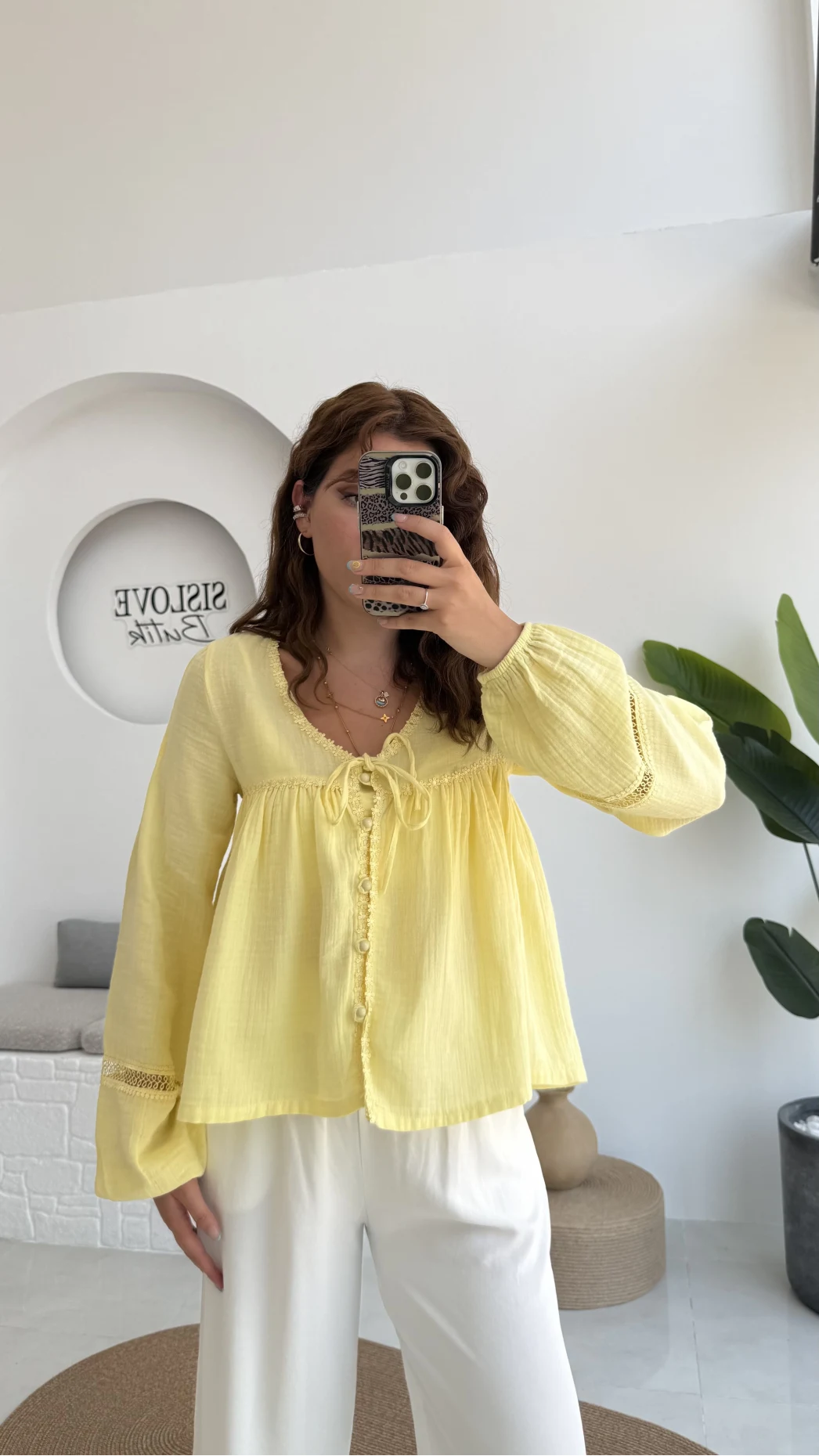 Peri İnci Detay Sarı Bluz