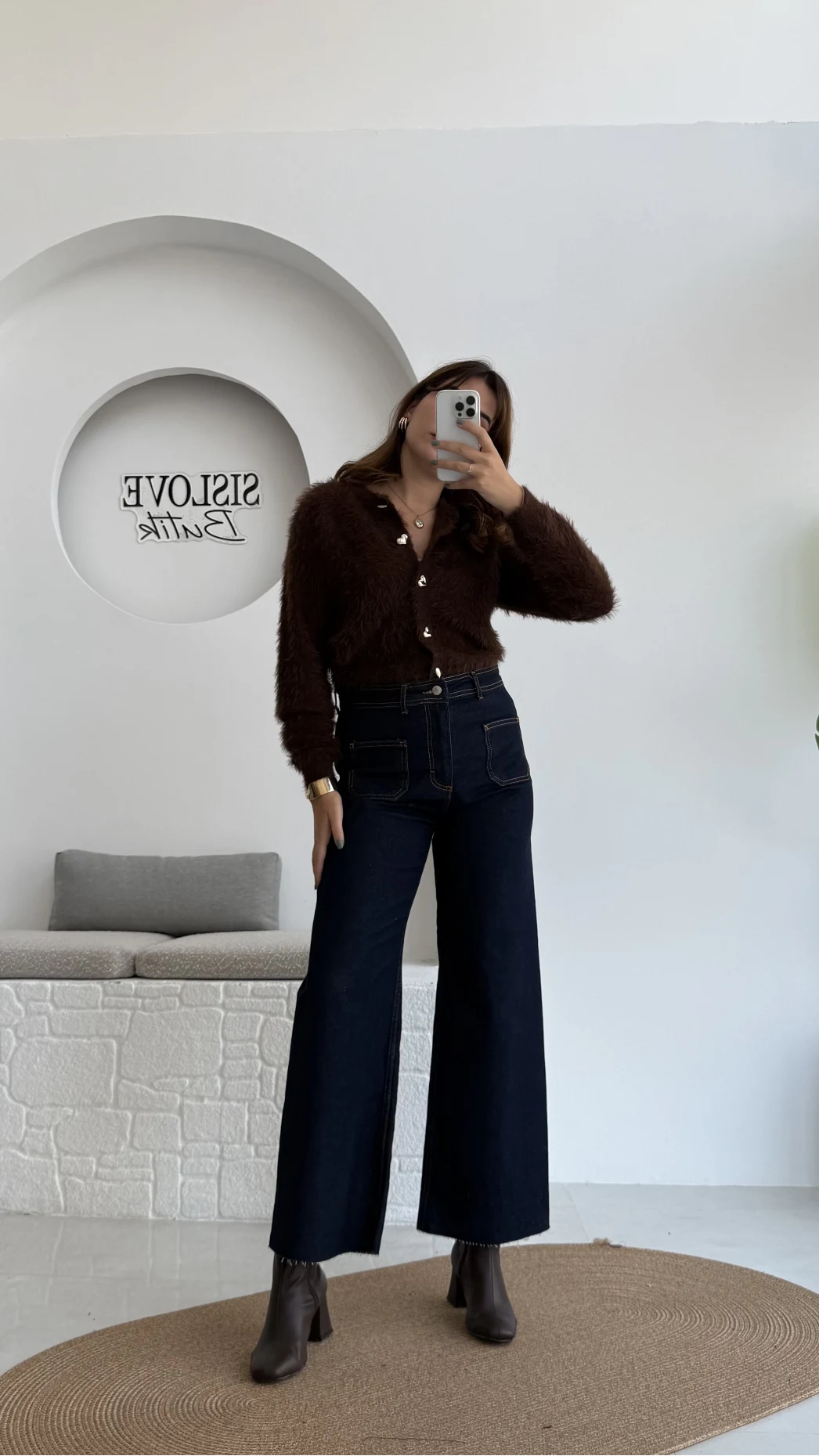 Önü Cepli Tasarım Lacivert Jean Pantolon