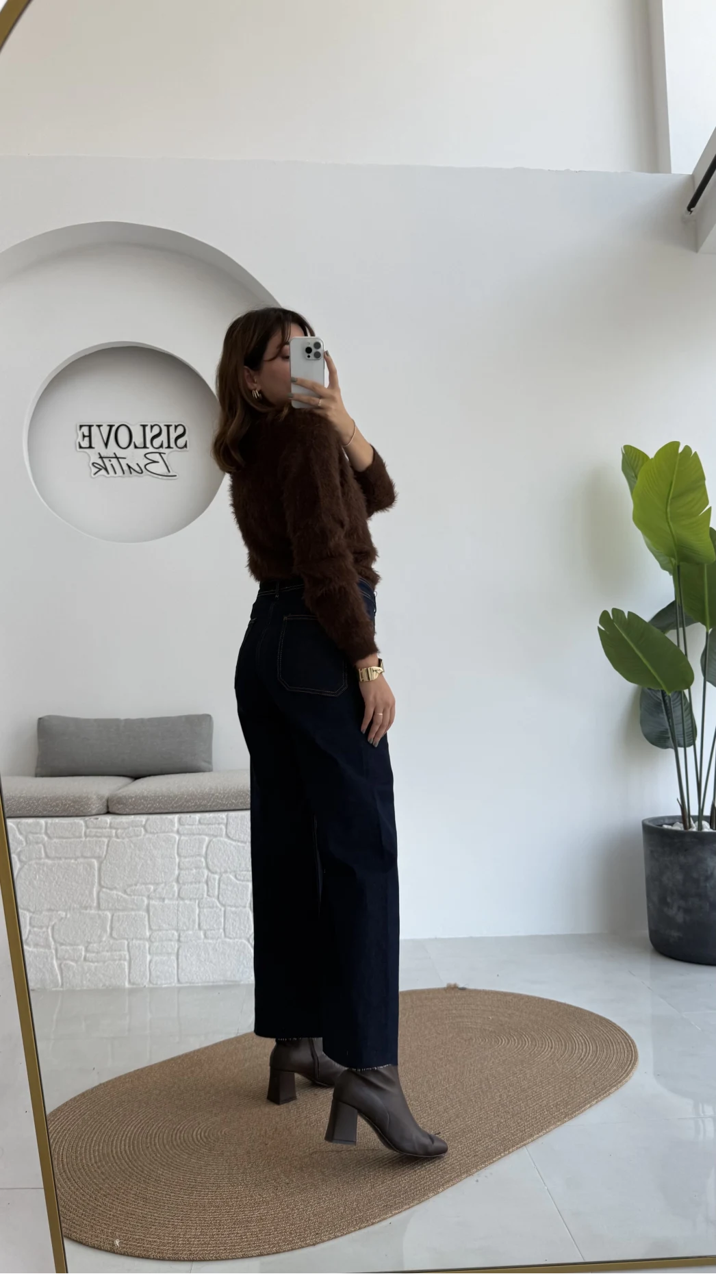 Önü Cepli Tasarım Lacivert Jean Pantolon