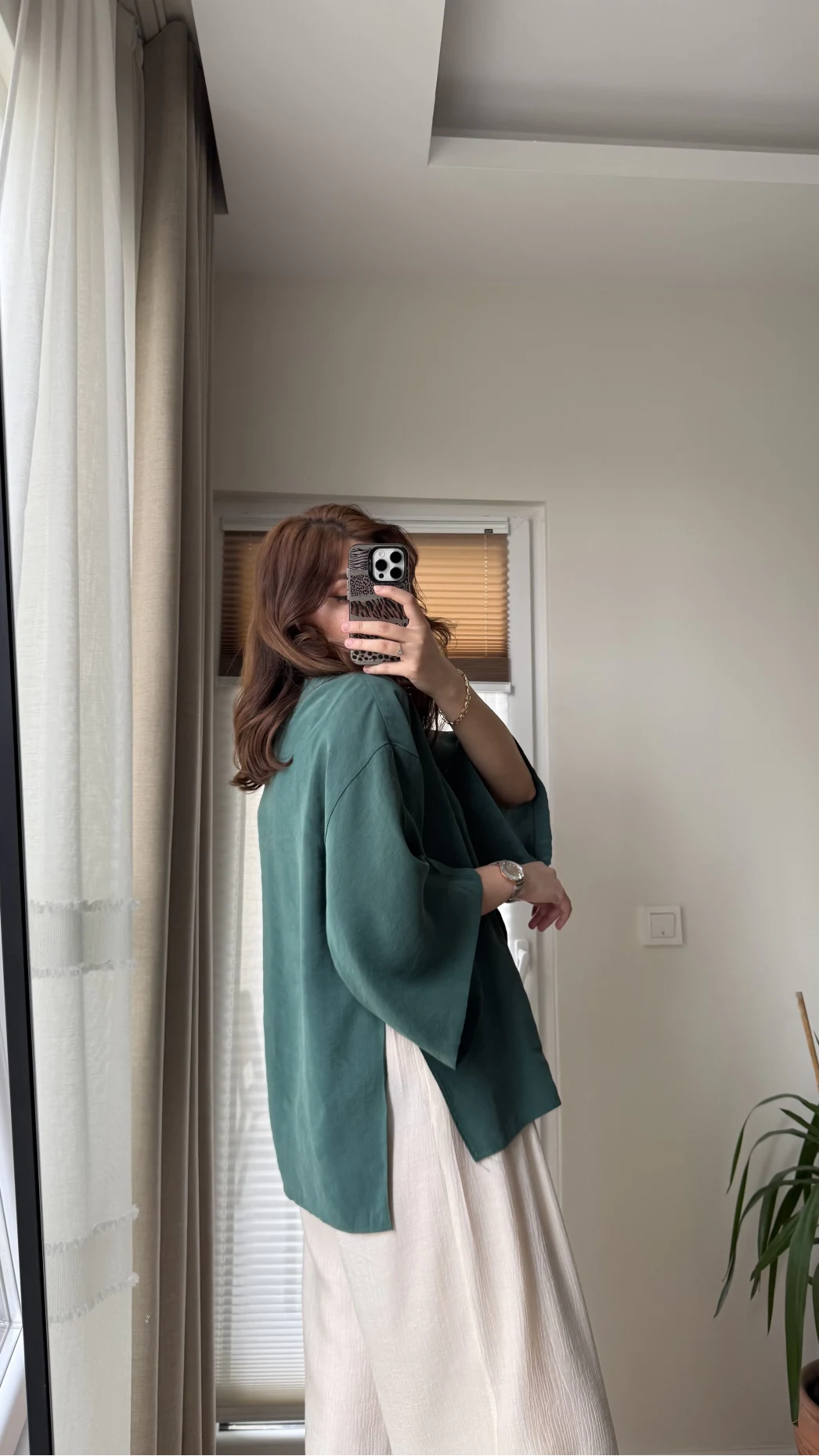 Önü Düğmeli Gömlek - Zümrüt Yeşil