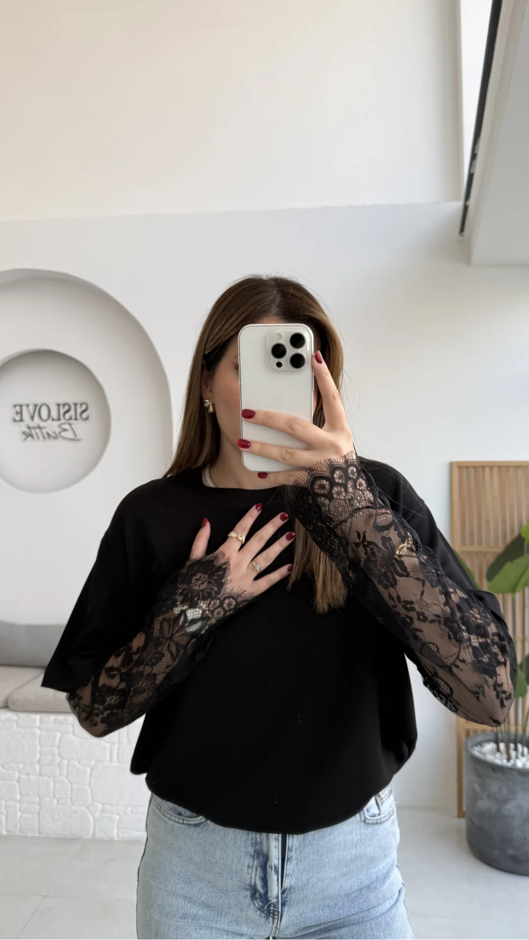 Oversize Bilek Detay Dantel Kol T-shirt - Siyah