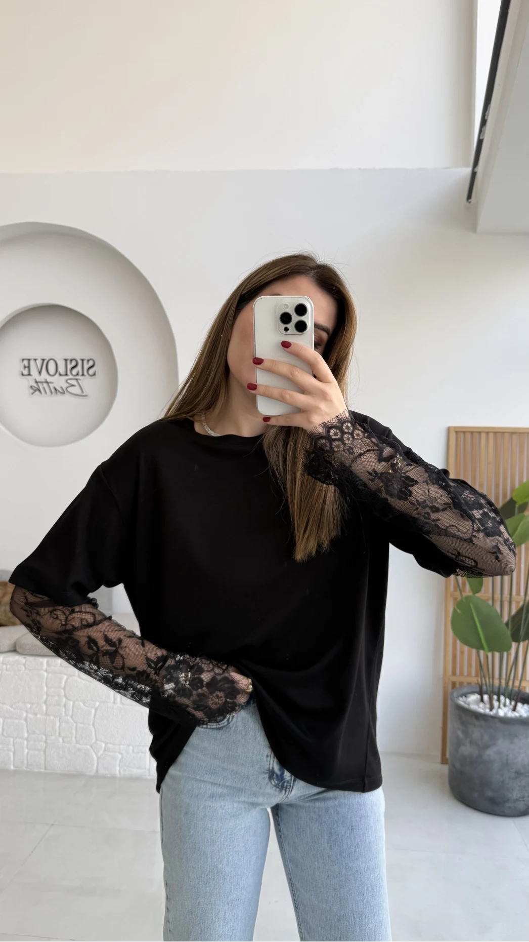 Oversize Bilek Detay Dantel Kol T-shirt - Siyah