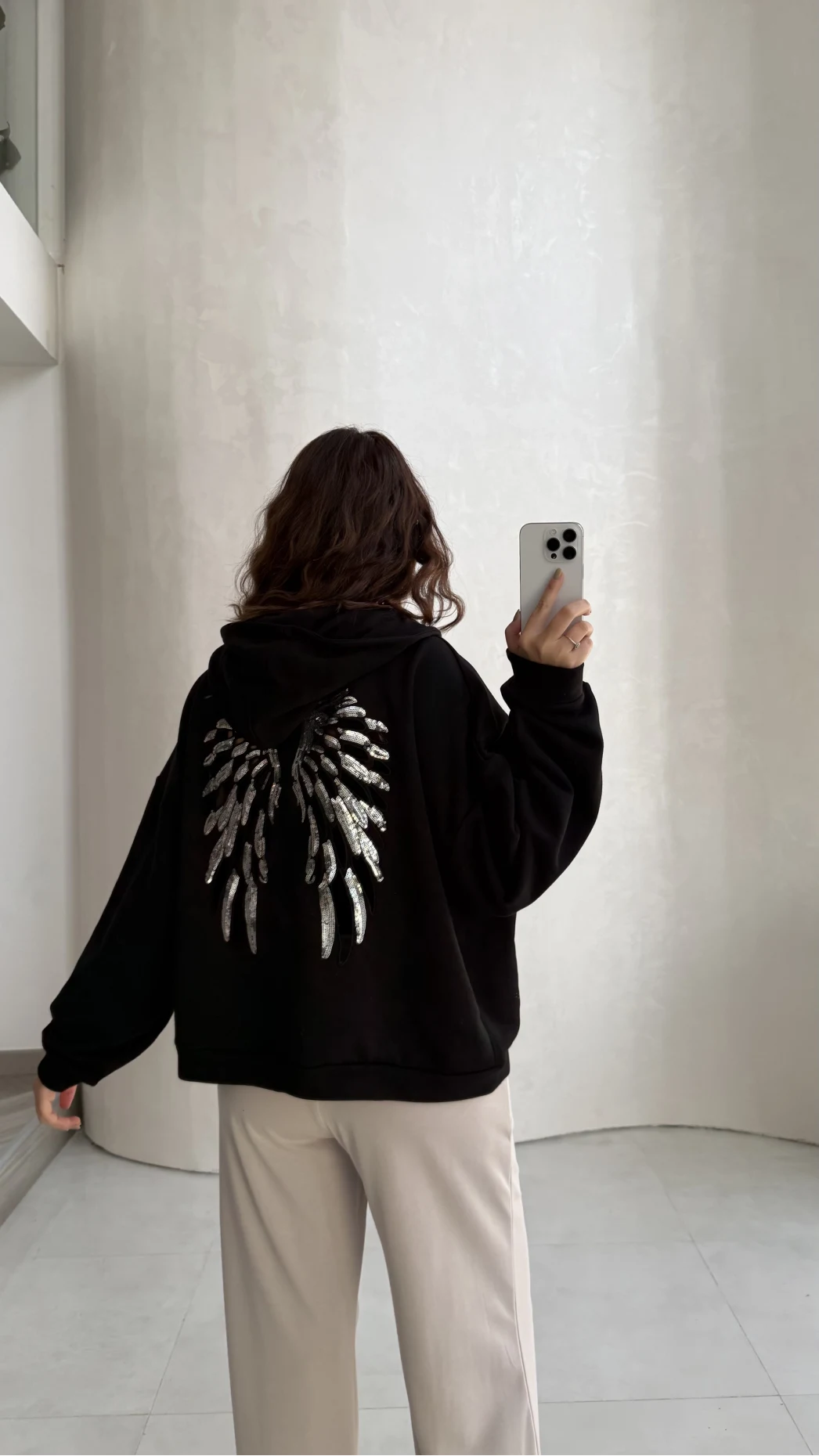 Oversize Pul Detay Ajurlu Kapüşonlu Hırka - Siyah - Kod: 4196
