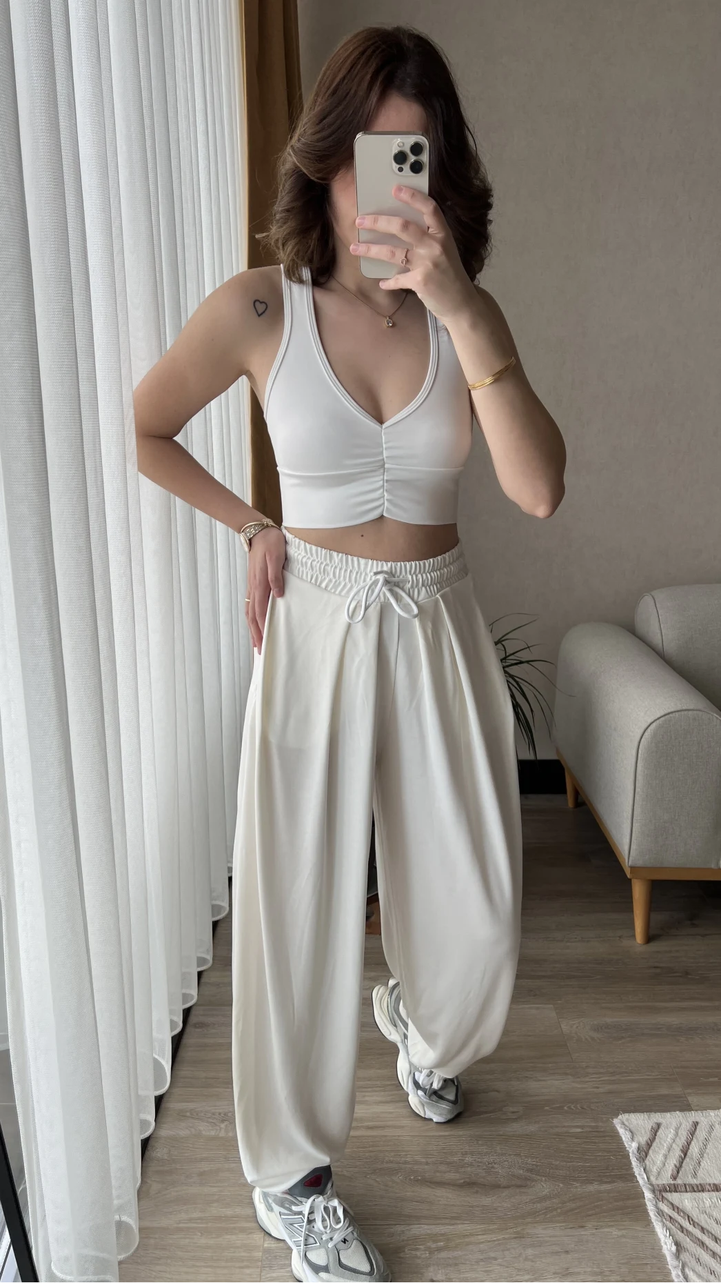 Oys Beyaz Dökümlü Şalvar Pantolon