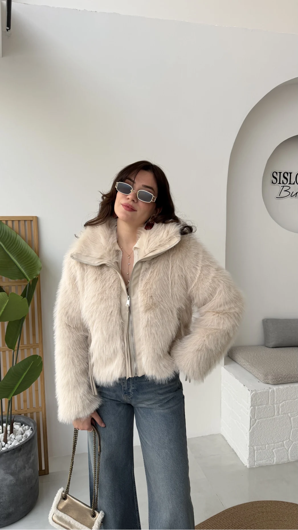 Paul Deri Detay Kürk Mont - Bej - Kod: 2709