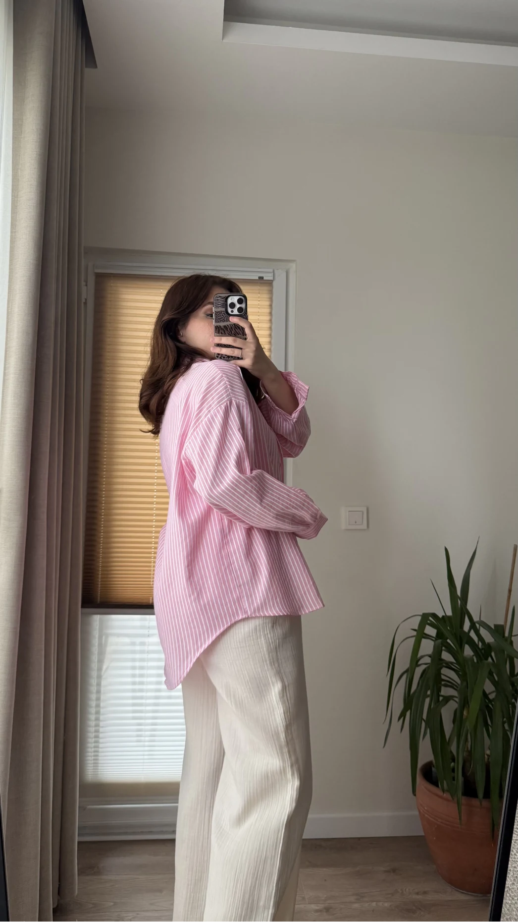 Pembe Çizgili Gömlek Ru