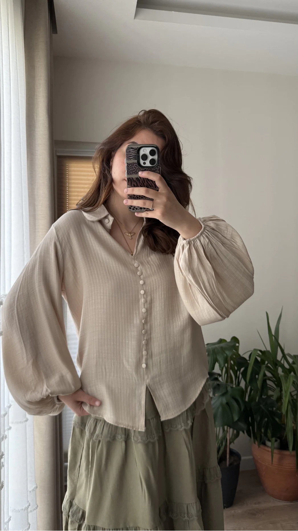 Peri Serisi Balon Kol Krem Bluz