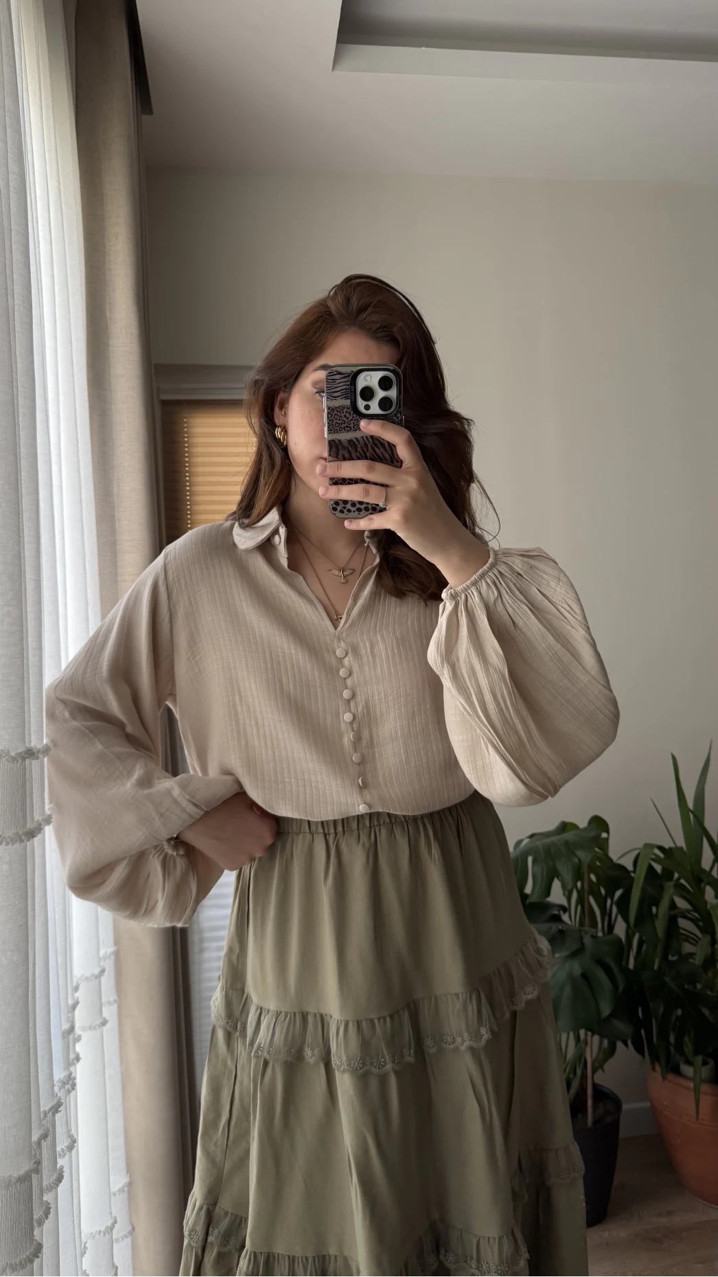 Peri Serisi Balon Kol Krem Bluz