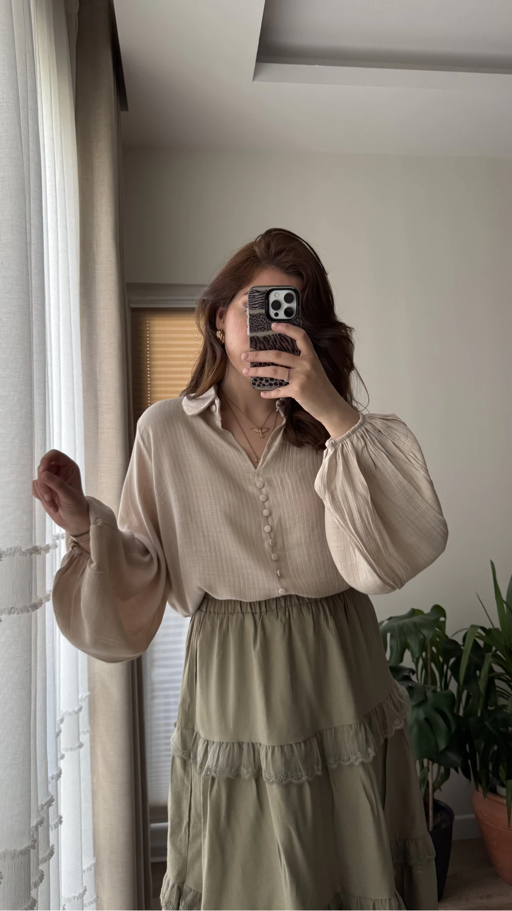 Peri Serisi Balon Kol Krem Bluz