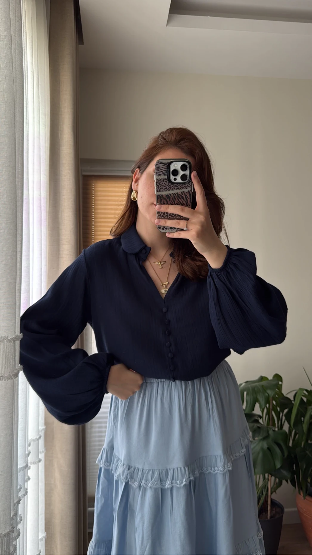 Peri Serisi Balon Kol Lacivert Bluz