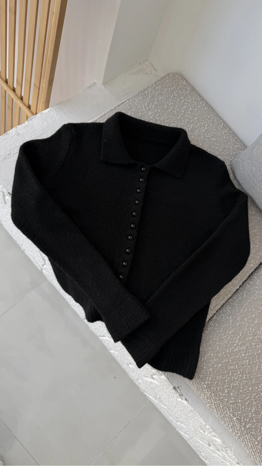 Polo Yaka Düğmeli Hırka - Siyah