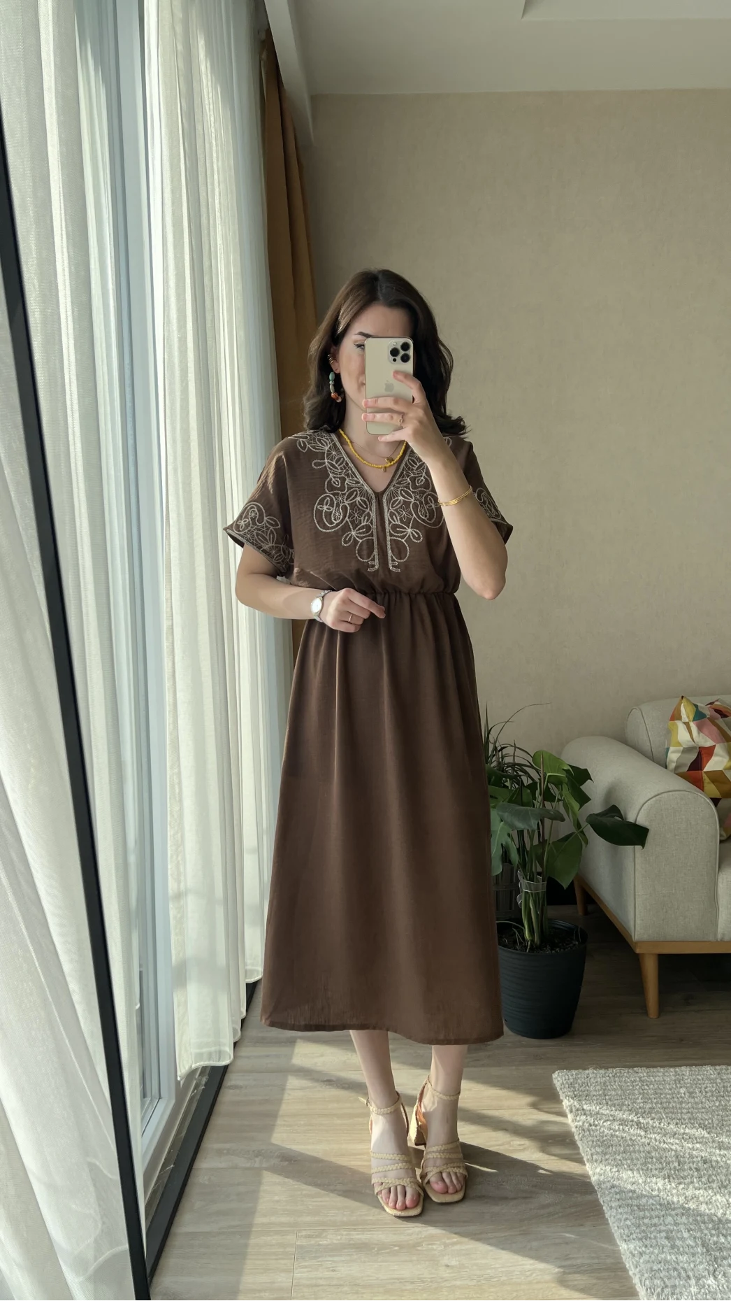 Poppy Kahverengi Nakışlı Elbise