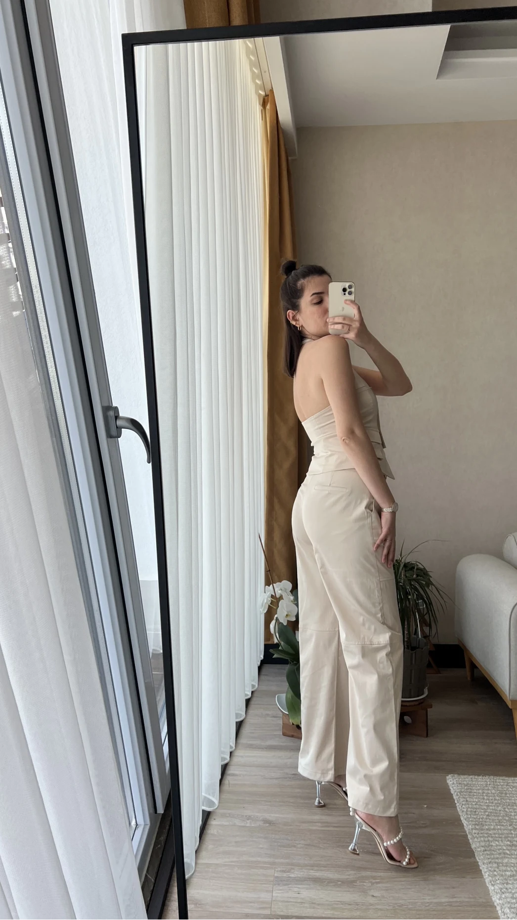 Premium Saten Yelekli Takım Krem Rengi