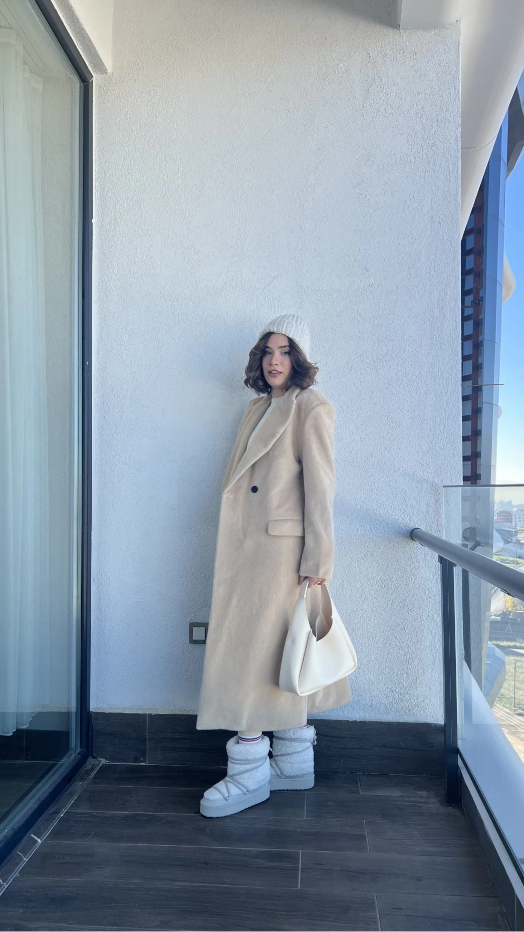 Premium Tüylü Bej Kaban