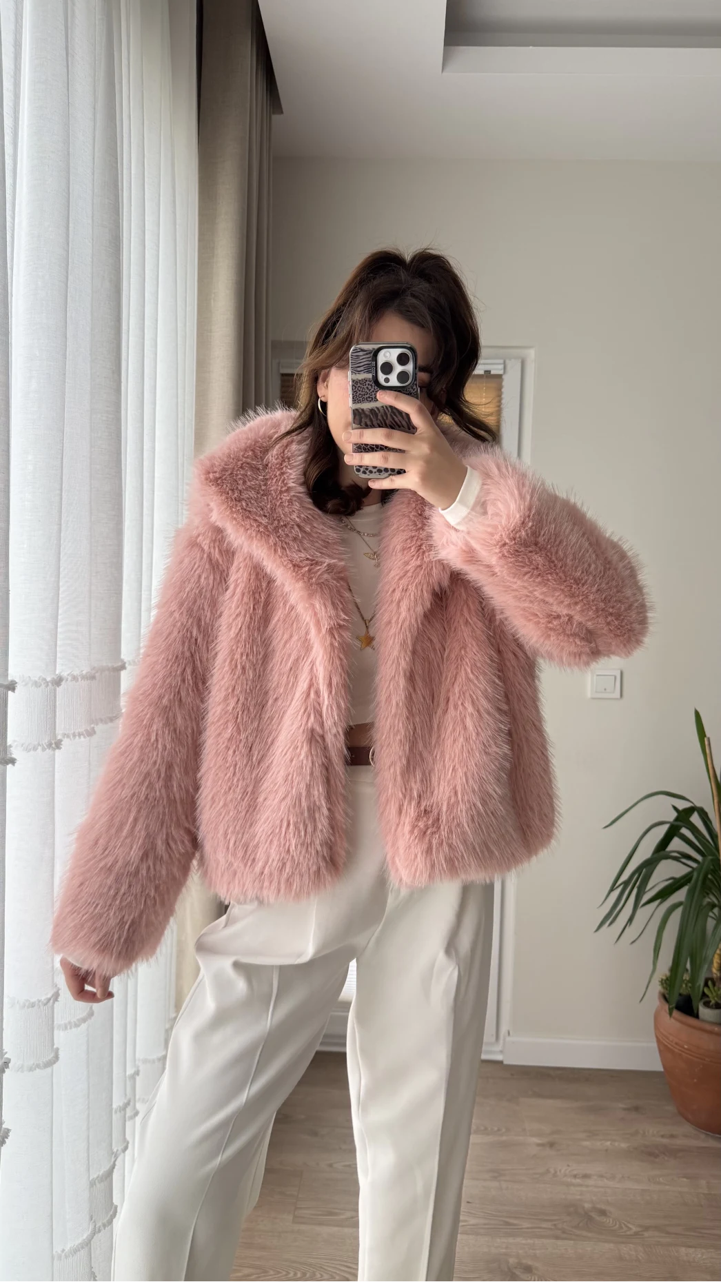 Premium Yakalı Kürk Pembe