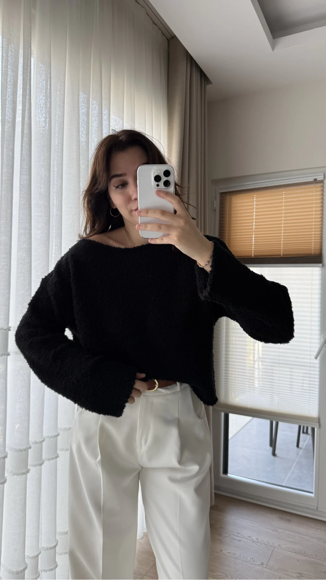 Puffy Kumaş Kayık Yaka Siyah