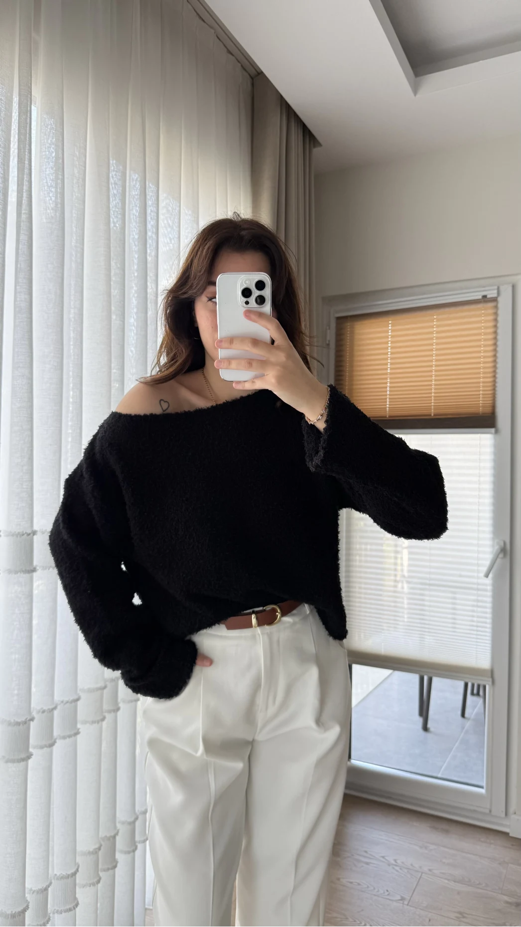 Puffy Kumaş Kayık Yaka Siyah