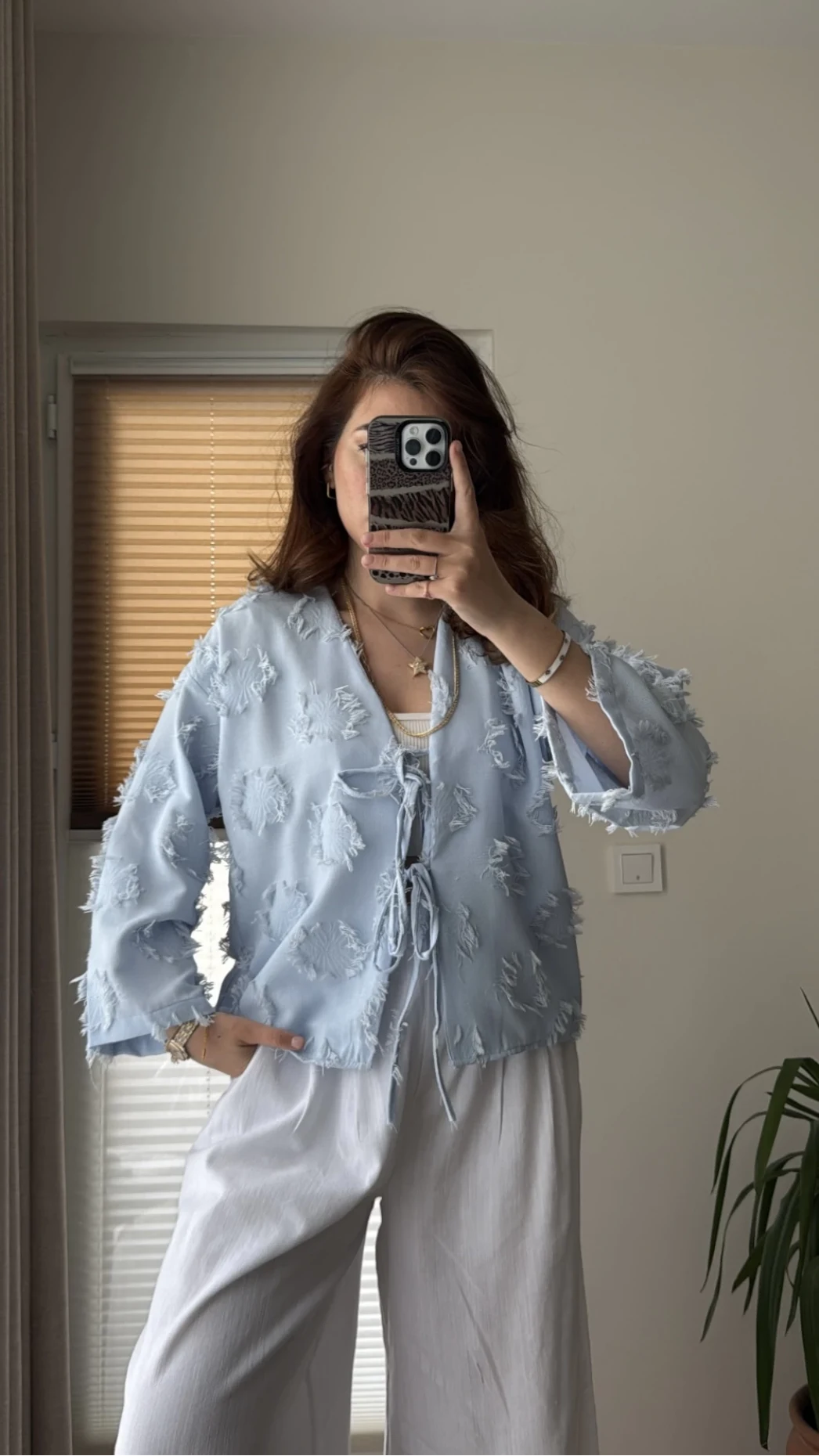 Püskül Detay Bağlamalı Gömlek Bebe Mavisi