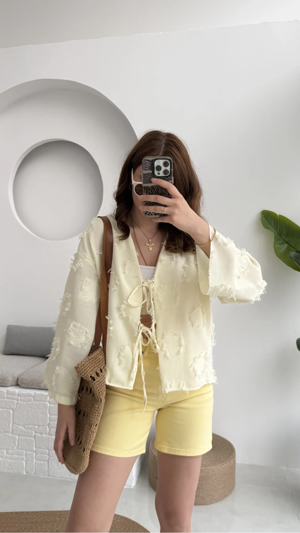 Püskül Detay Bağlamalı Gömlek Limon Sarısı