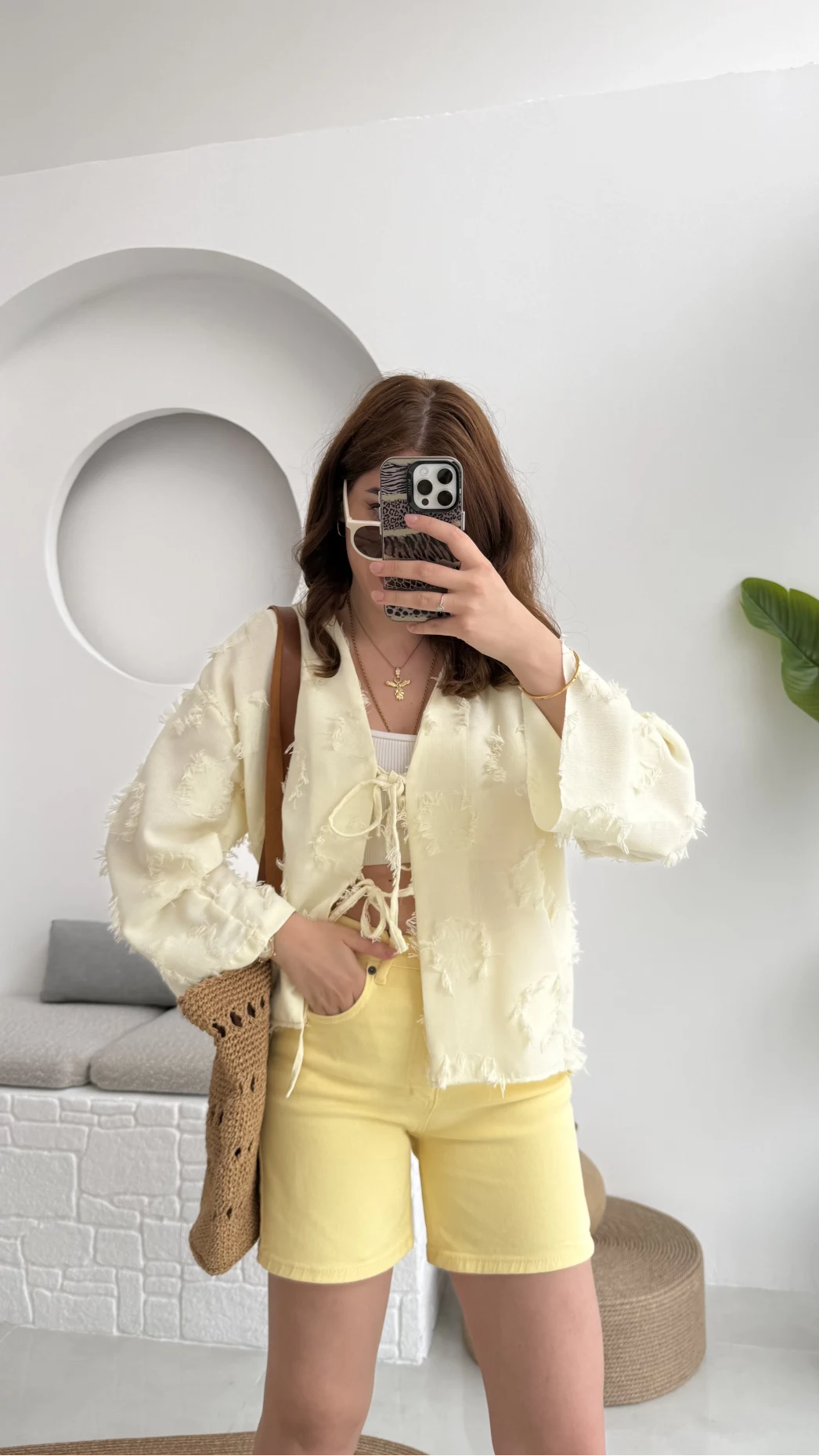 Püskül Detay Bağlamalı Gömlek Limon Sarısı