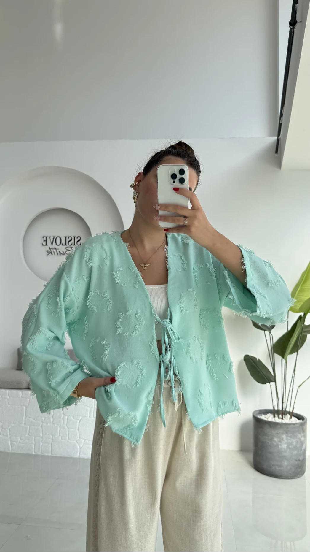 Püskül Detay Bağlamalı Gömlek - Mint