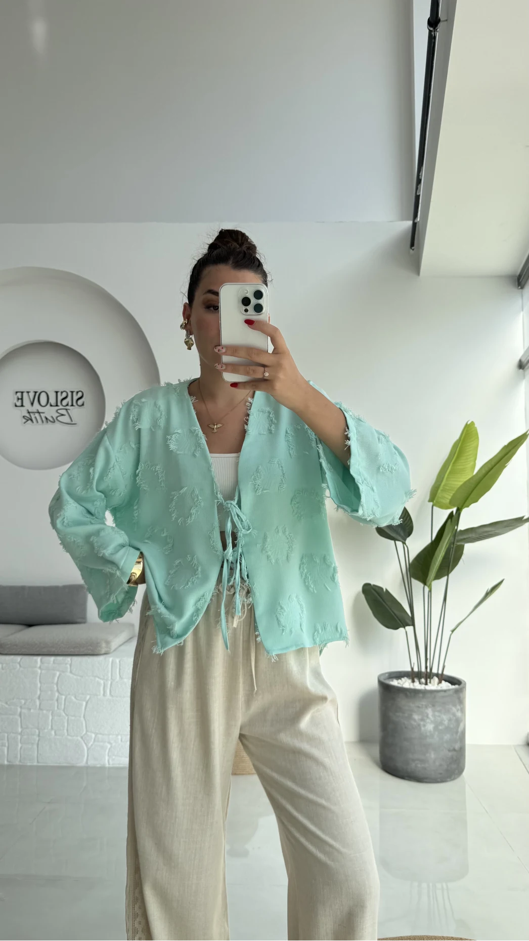 Püskül Detay Bağlamalı Gömlek - Mint