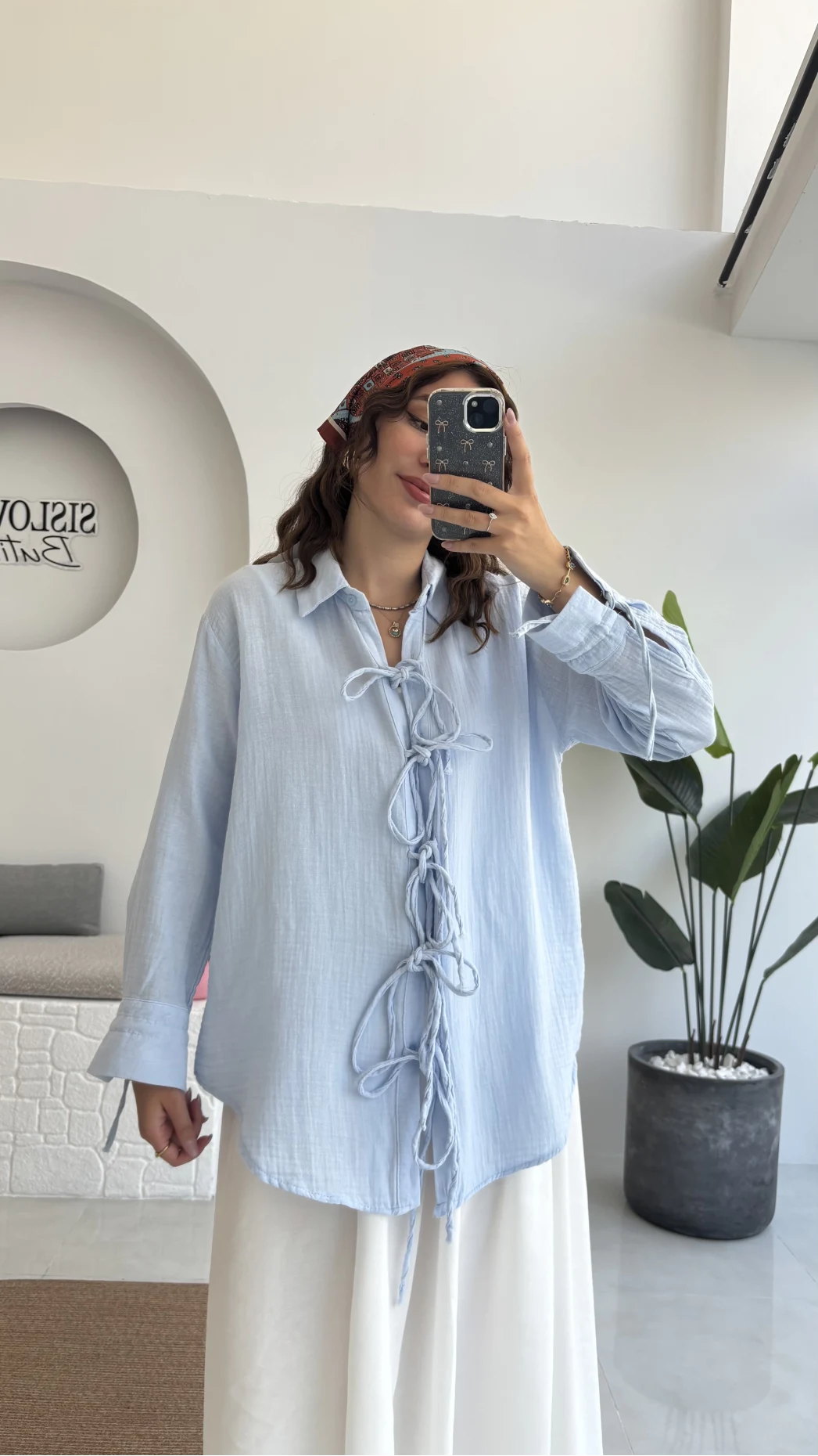 2088 - Roma Uzun Kollu Bağlamalı Gömlek - Bebe Mavisi