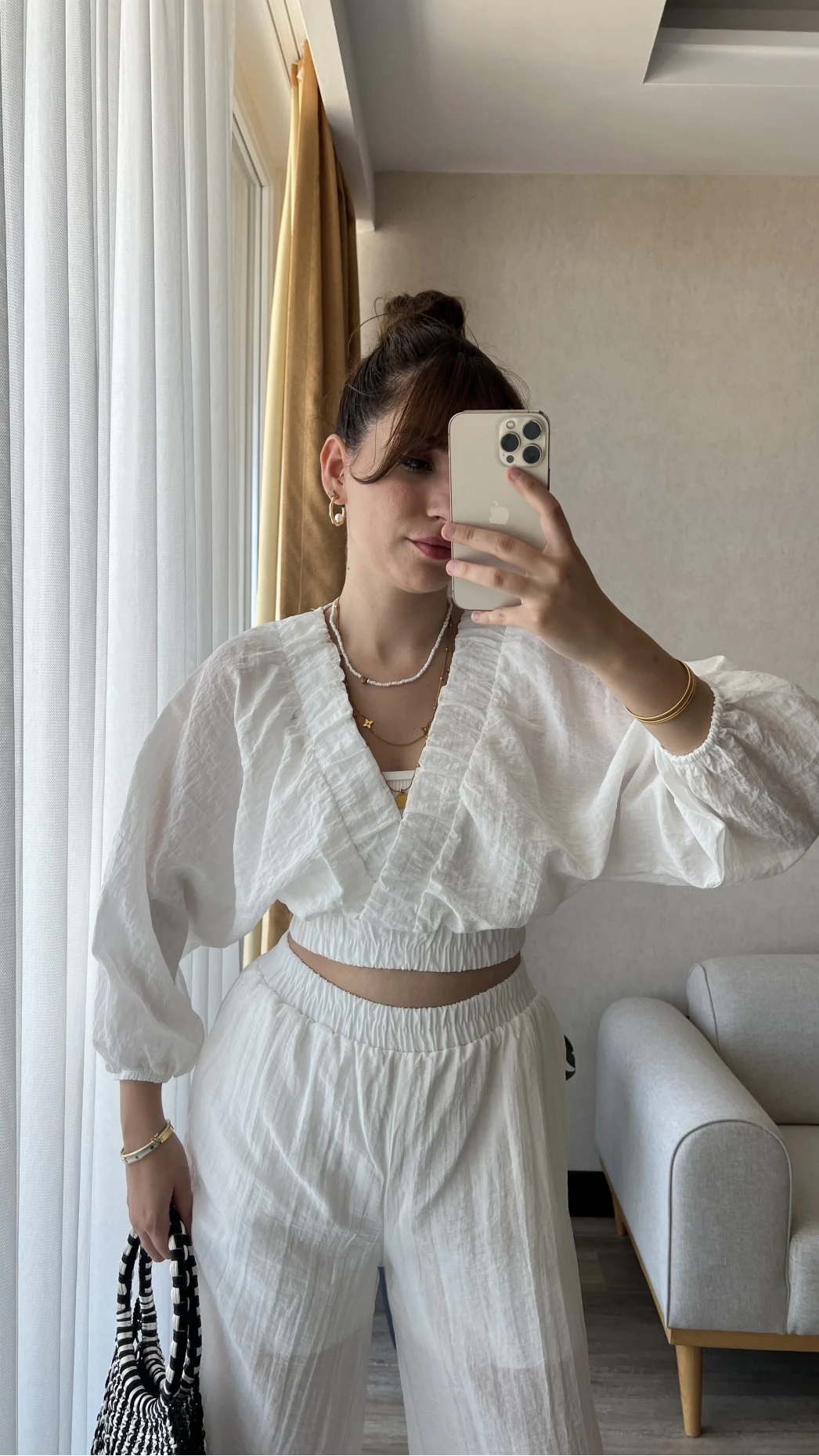 Sakale Beyaz Crop Takım