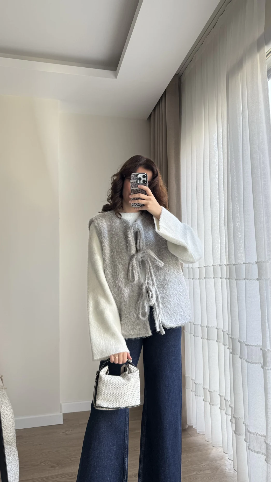 Sakallı Astarlı Tasarım Gri Yelek