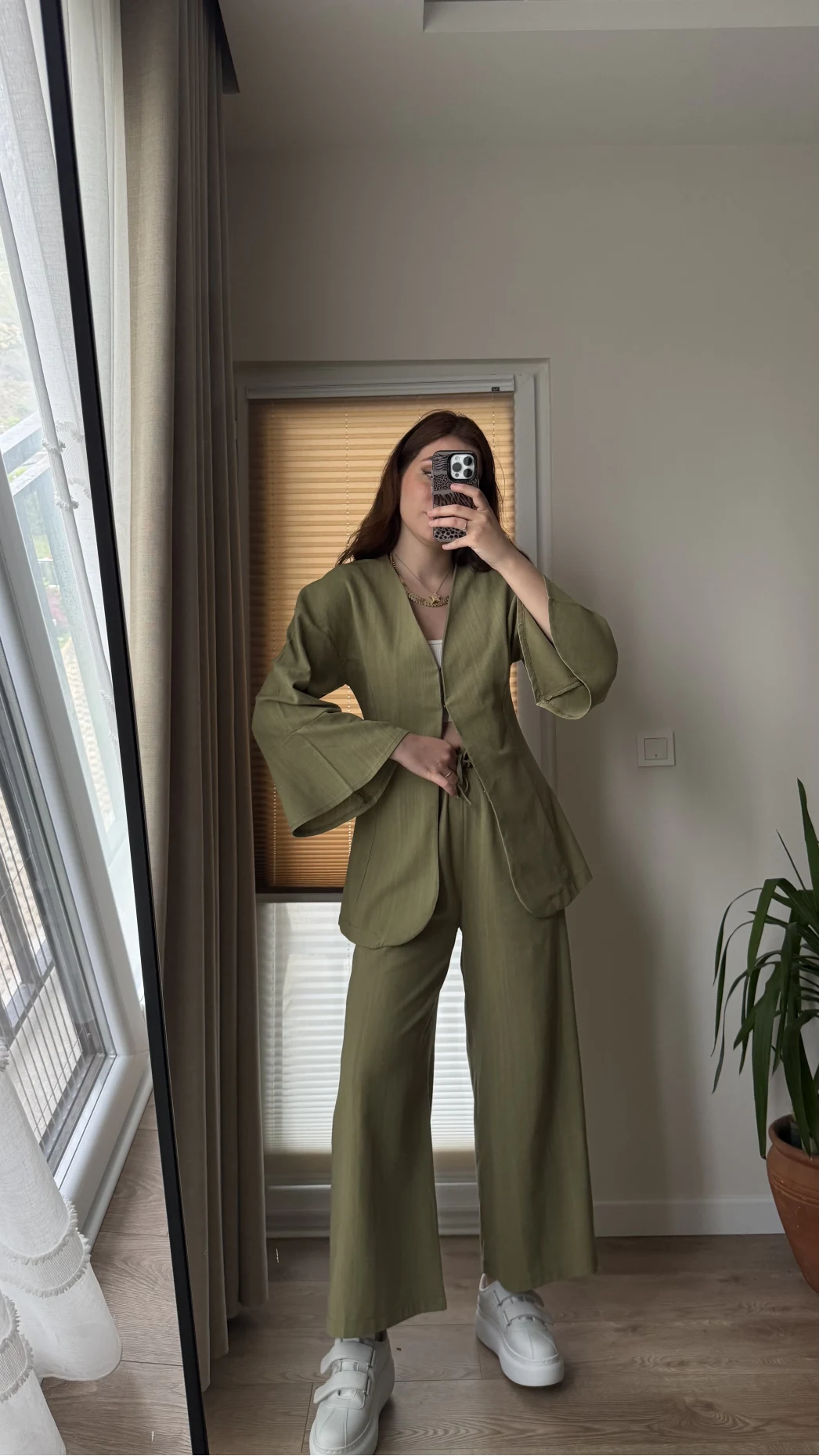 Sarah Önden Klipsli Ceket Takım - Haki