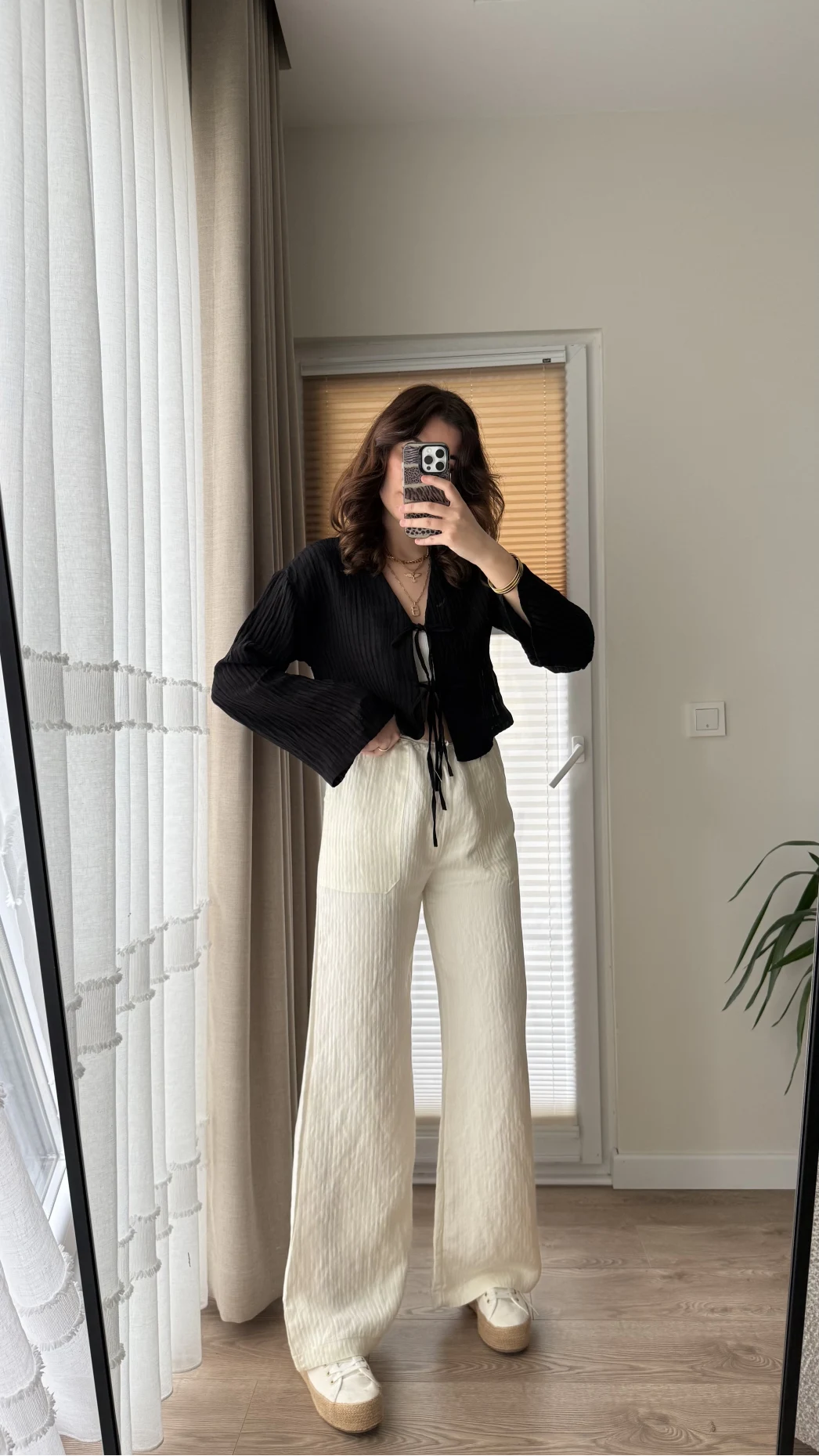 Selana Kırık Beyaz Pantolon