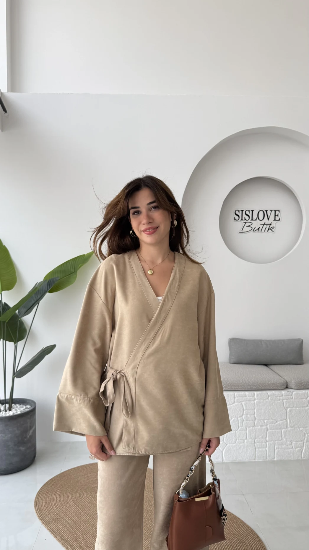 Serena Süet Takım - Taş - Kod: 6023