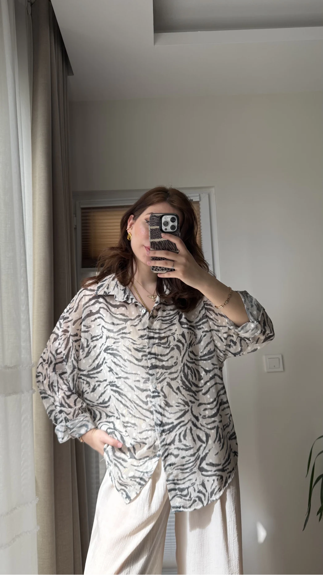 Şifon Desenli Gömlek Siyah