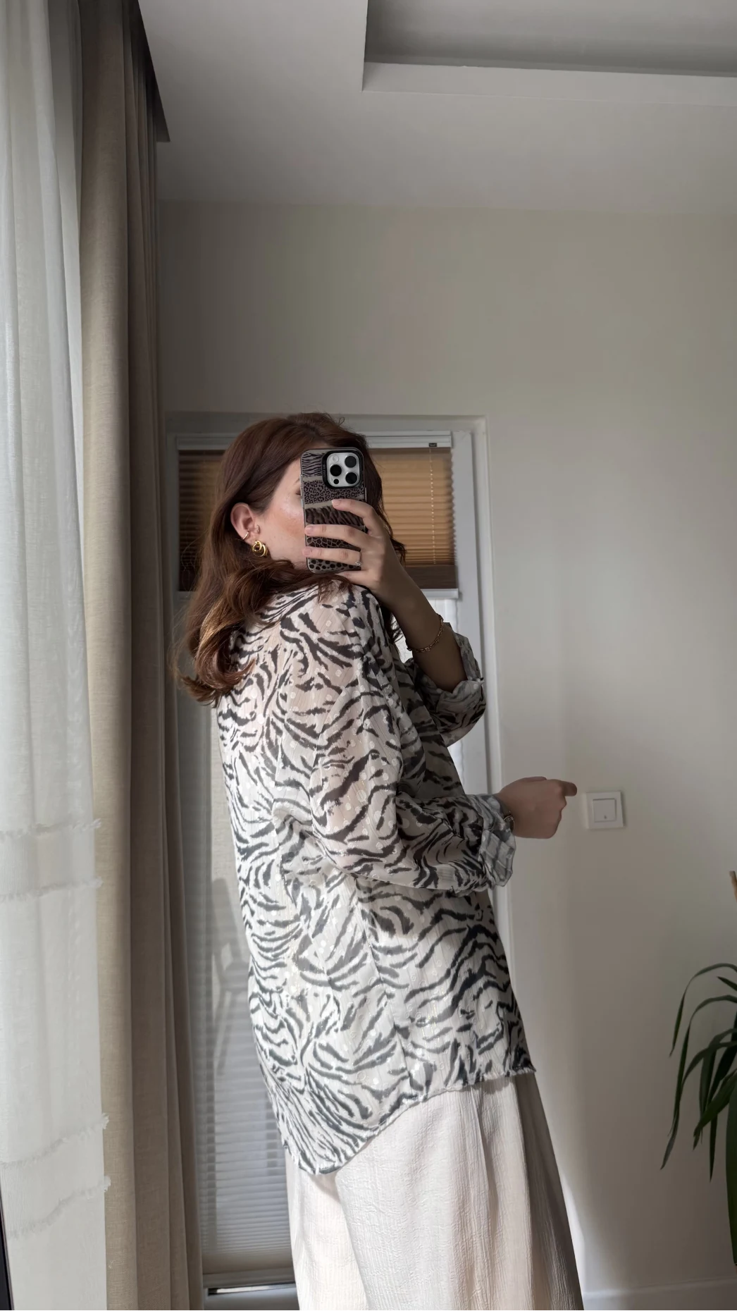 Şifon Desenli Gömlek Siyah