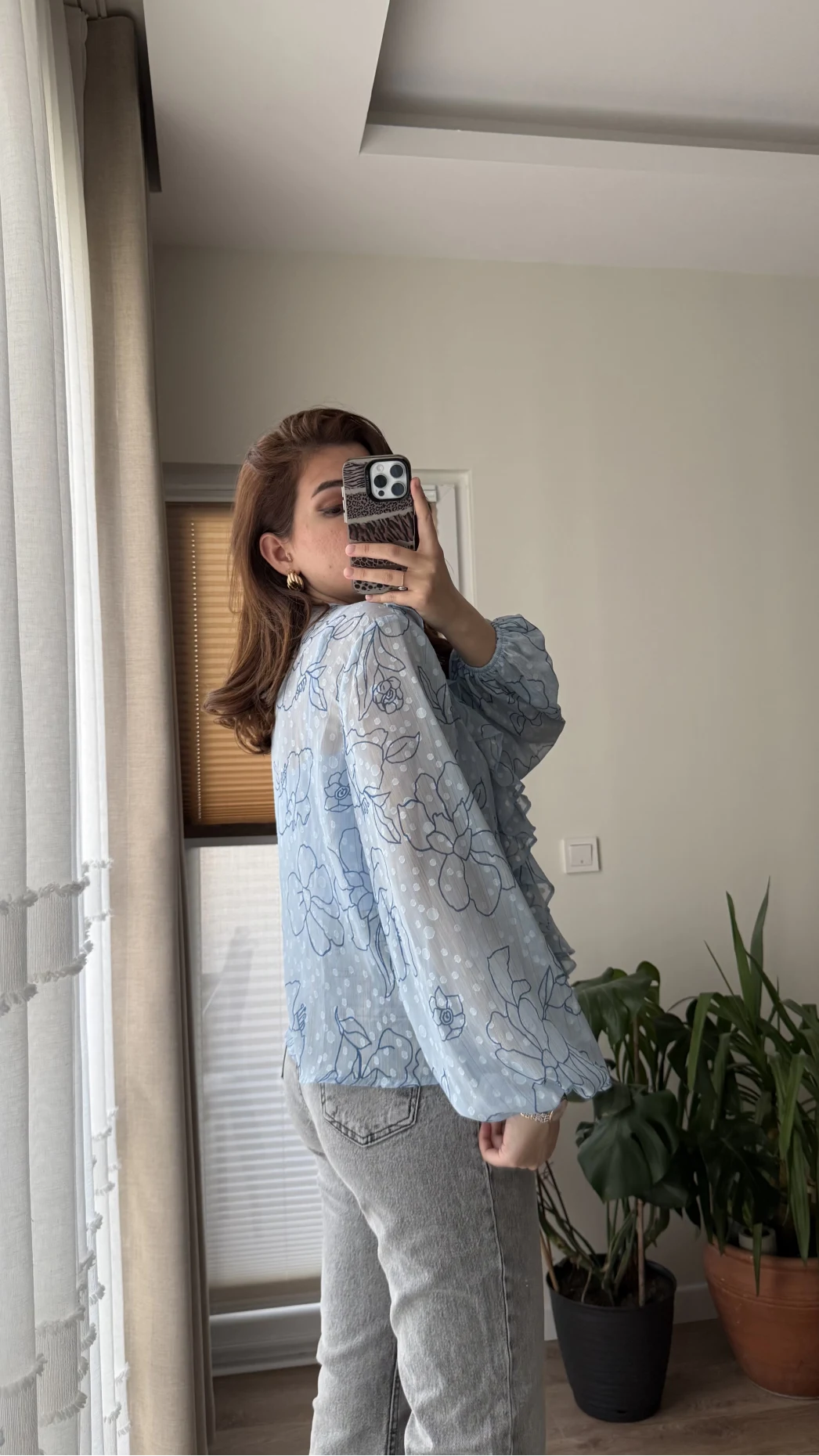 Şifon Fırfır Detay Bluz Mavi