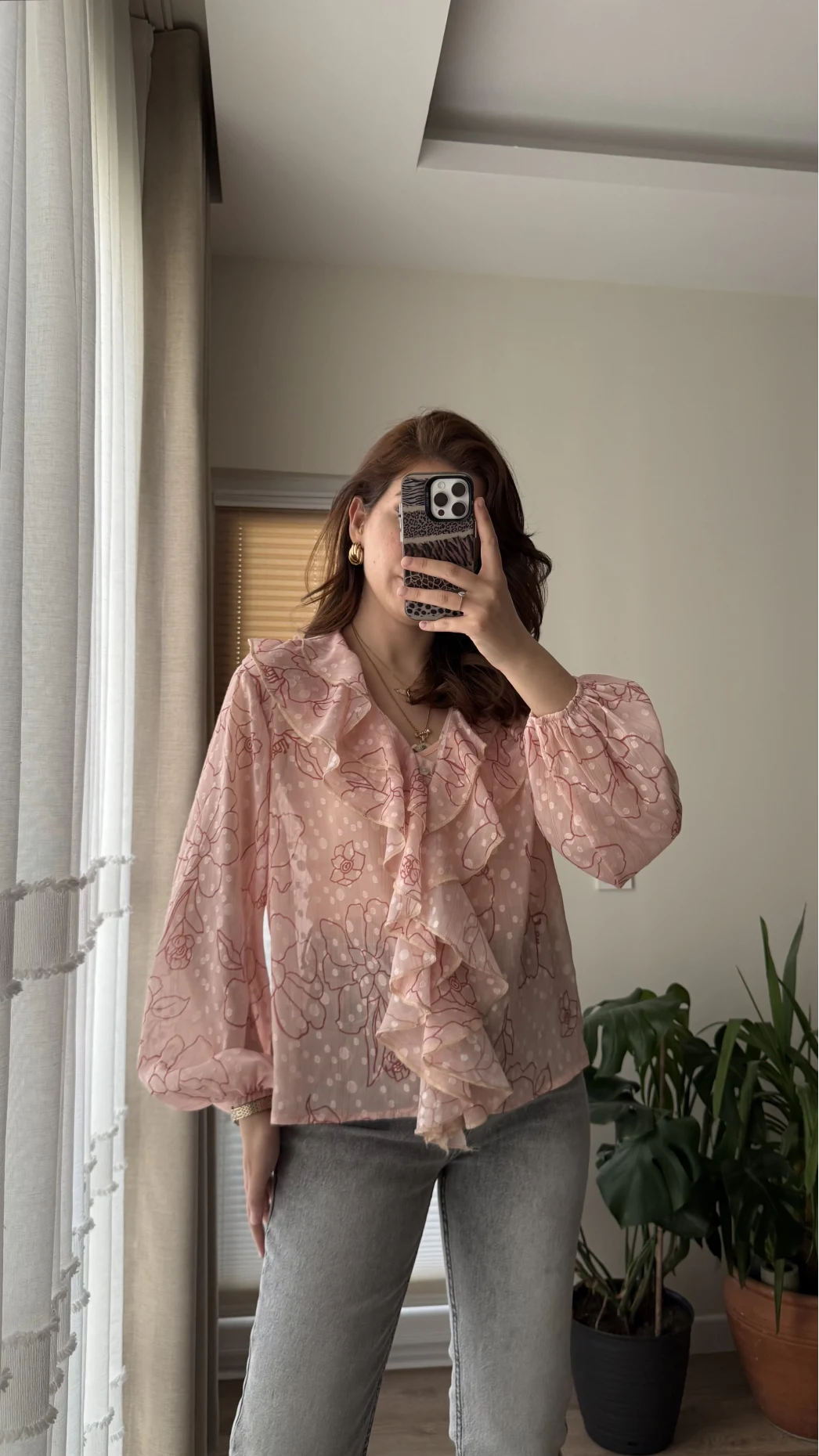 Şifon Fırfır Detay Bluz Pembe