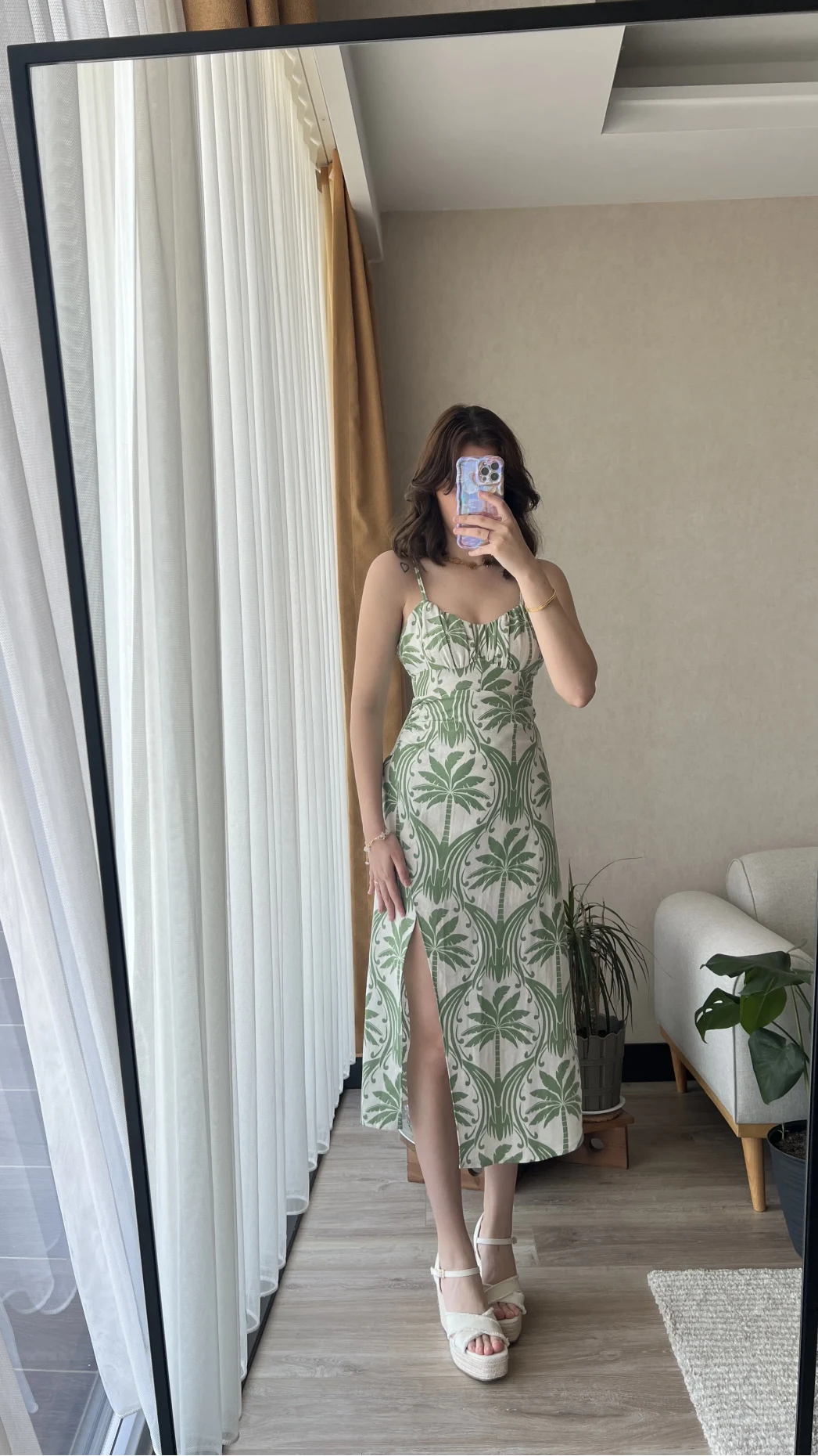 Sırt Detay Yeşil Elbise