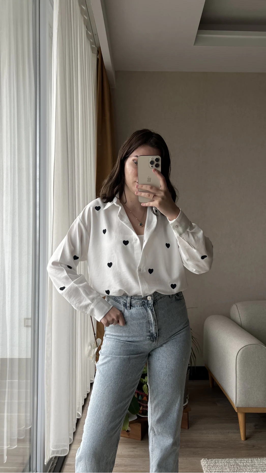 Siyah Kalpli Keten Gömlek