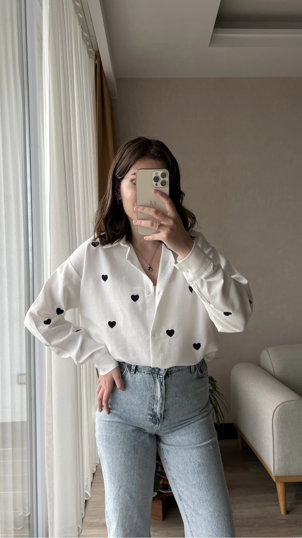 Siyah Kalpli Keten Gömlek