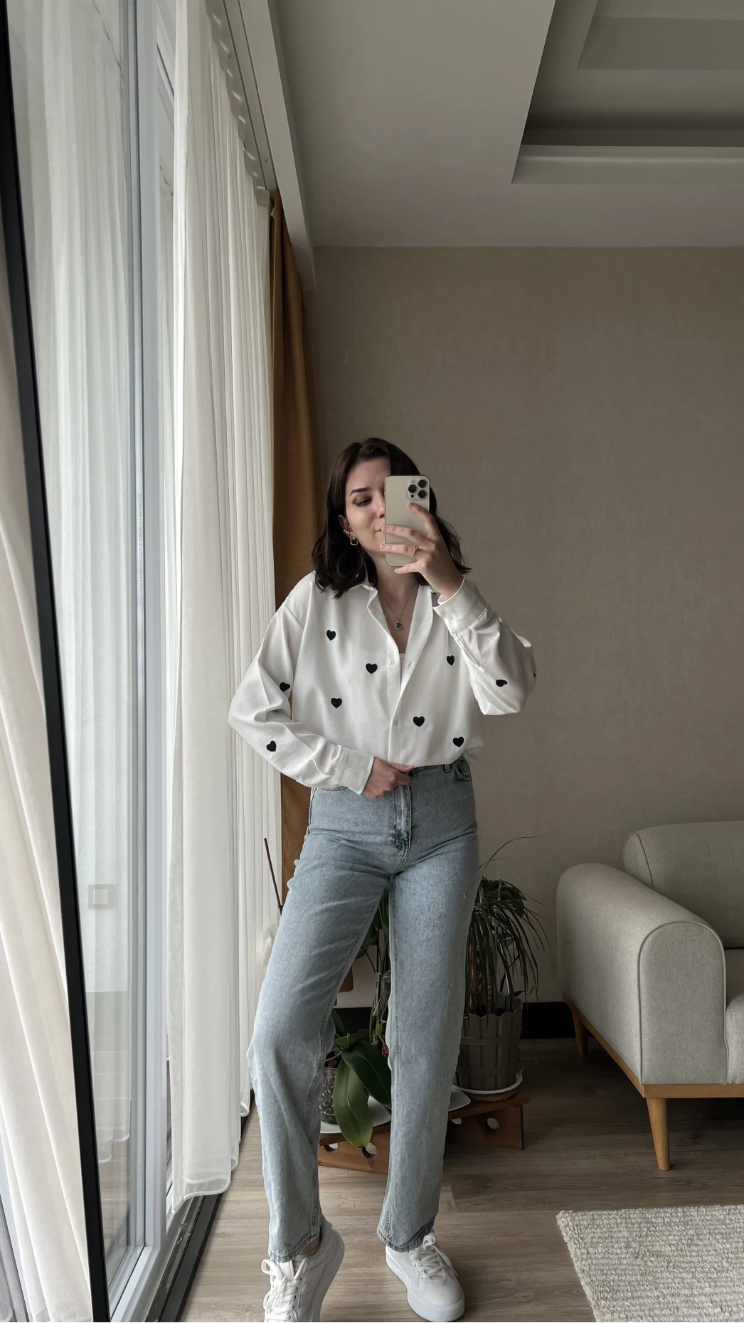 Siyah Kalpli Keten Gömlek