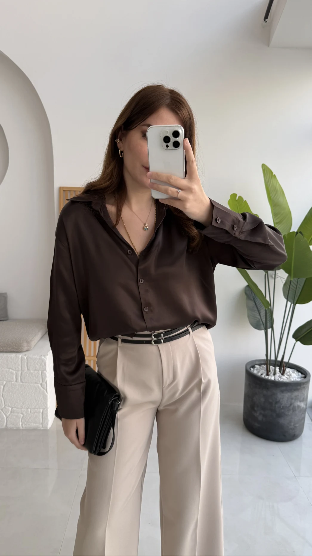 Sofia Dökümlü Saten Gömlek - Acı Kahve